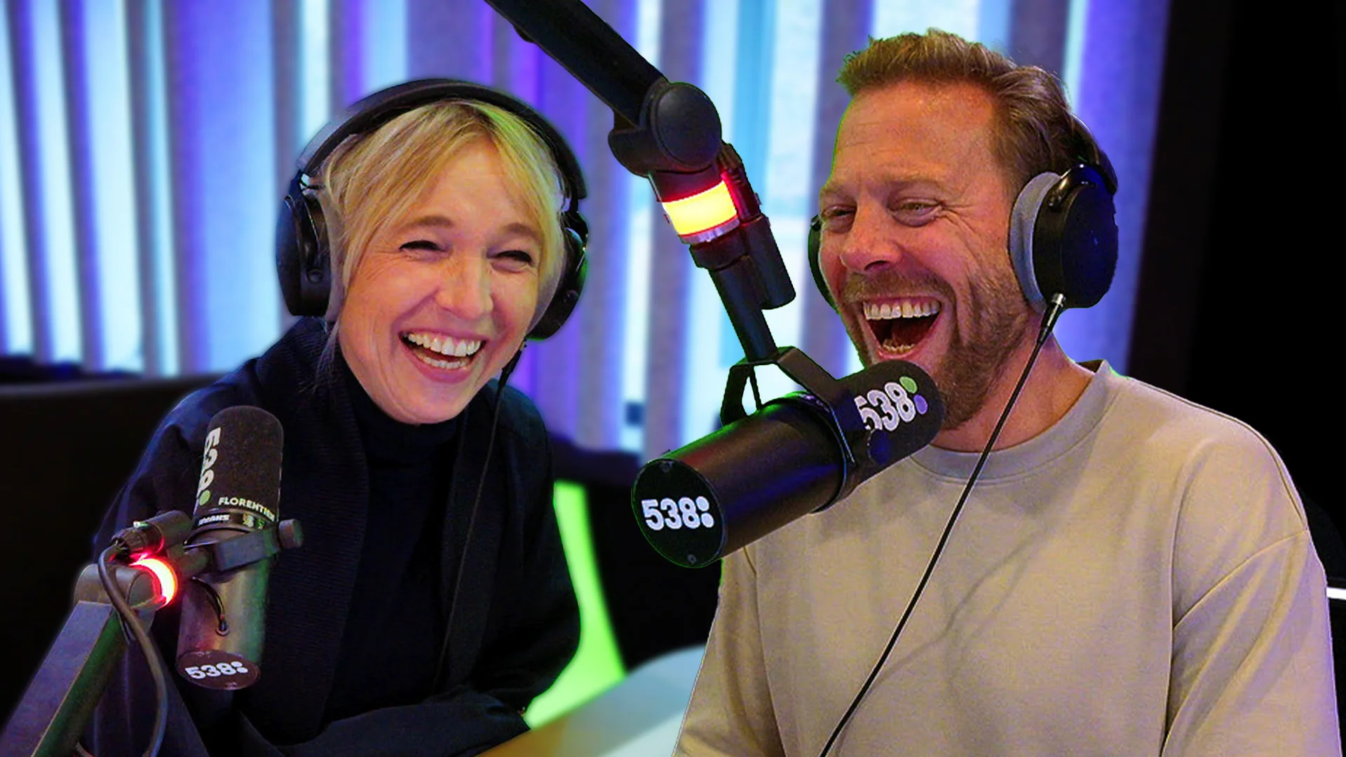 Henny Huisman laat een mop achter in de voicemail! 😂