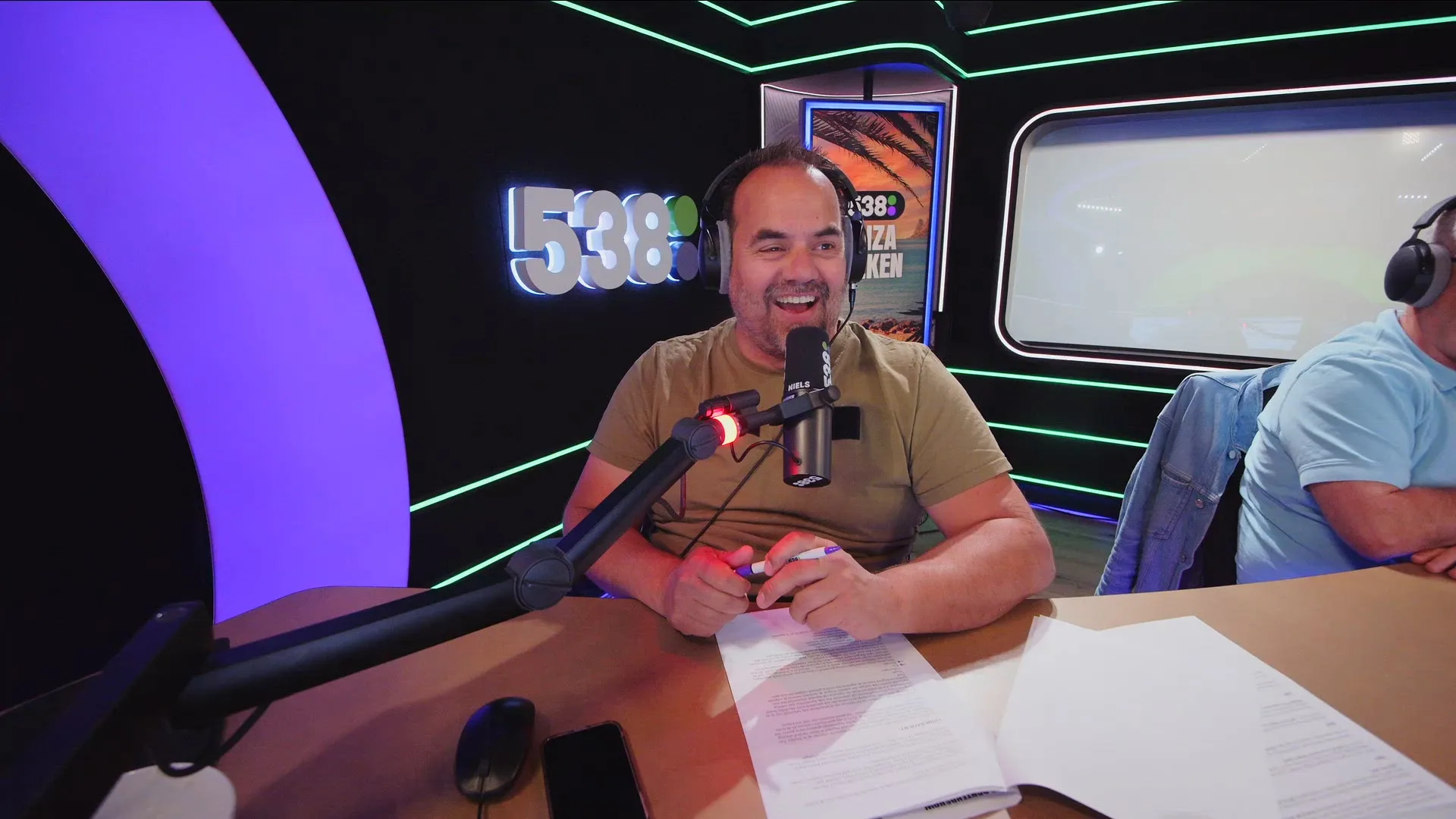 Deze autobestuurders zijn het smerigst!