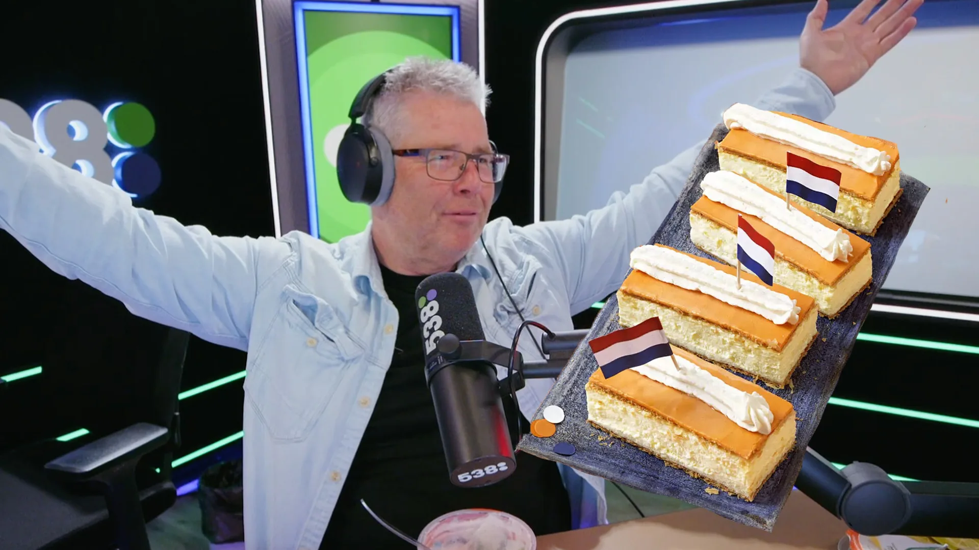 Bakker opent om 05:00 uur zijn deuren om tompoucen te verkopen!