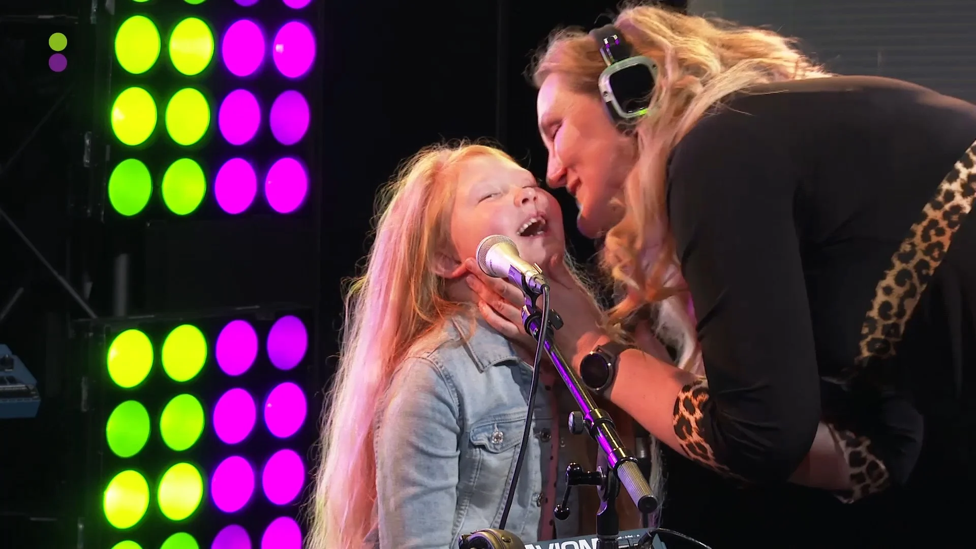 Niels Geusebroek en Olivia kijken terug op een geslaagd optre...