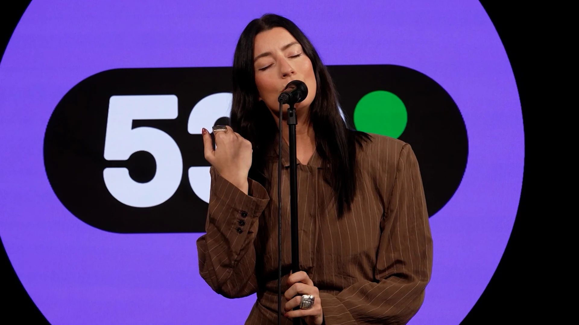 RONDÉ speelt nieuwe single Never Been Better bij Edwin Evers op Radio 538