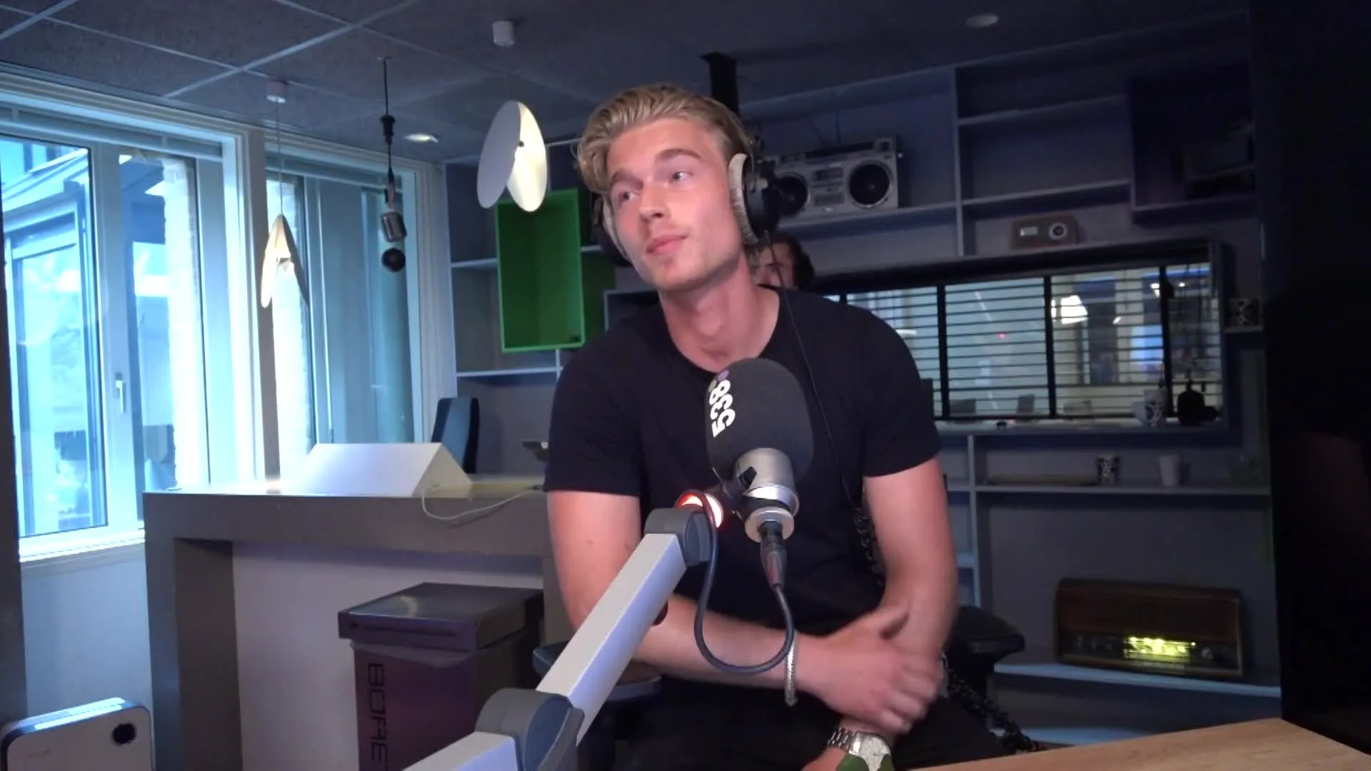 Airen gaat trouwen en wordt verrast!