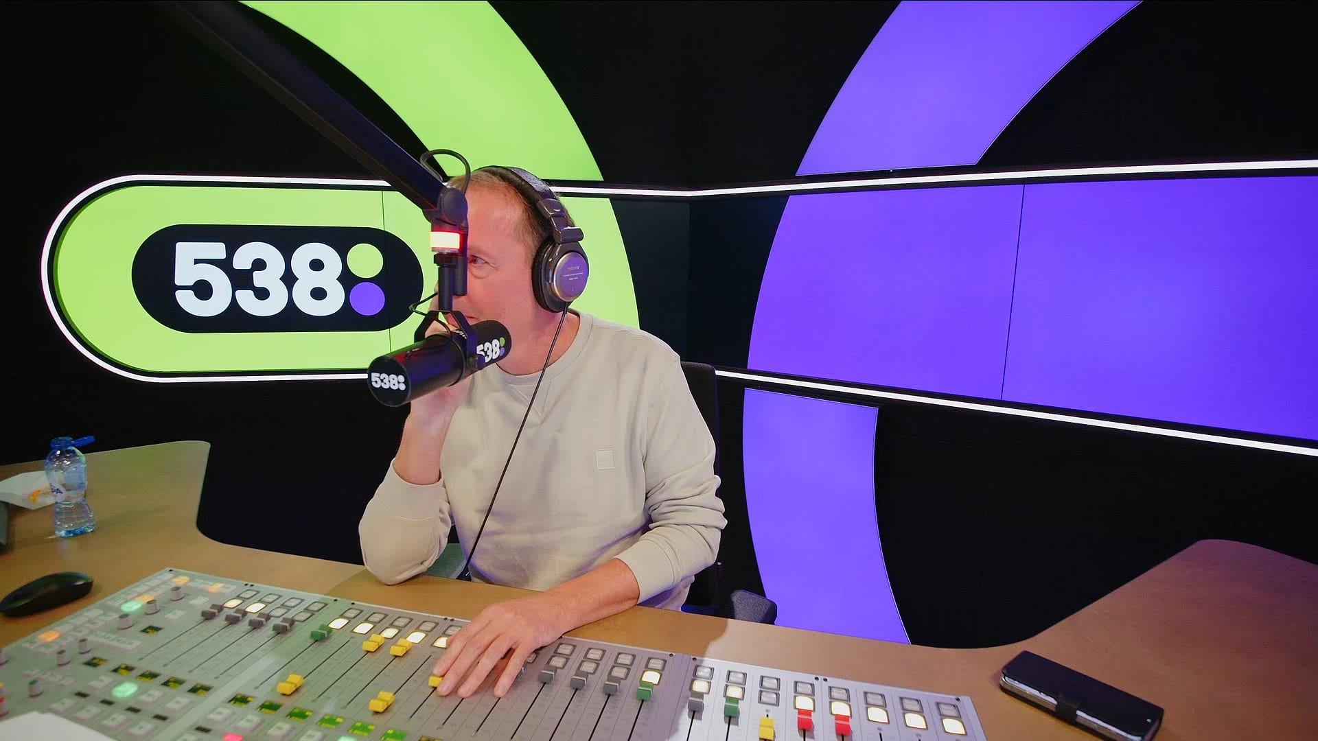 De tweelingstorm wordt de Frank en Ronald de Boer-storm in Evers & co.!