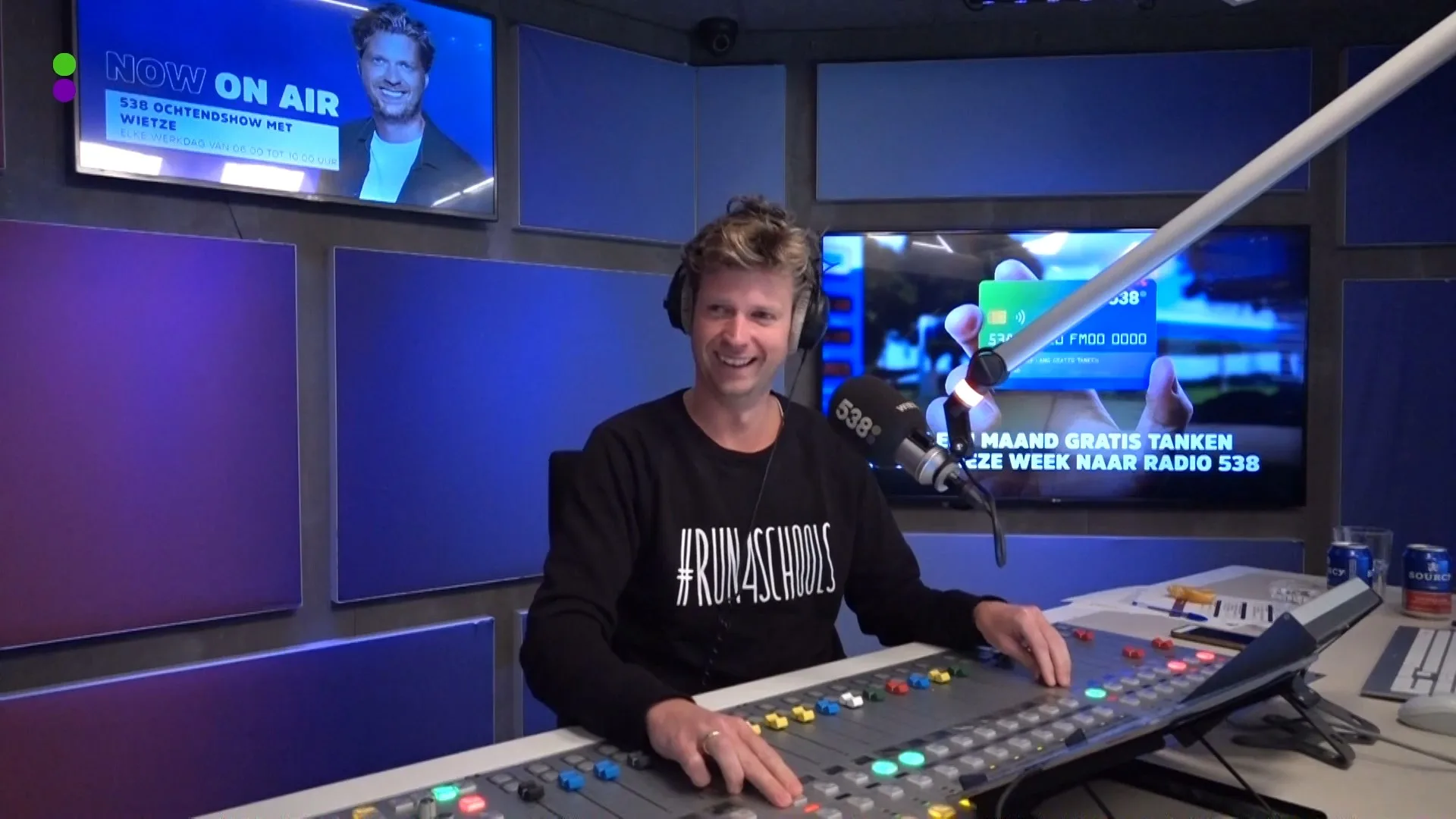 In welk pak zit Klaas?!