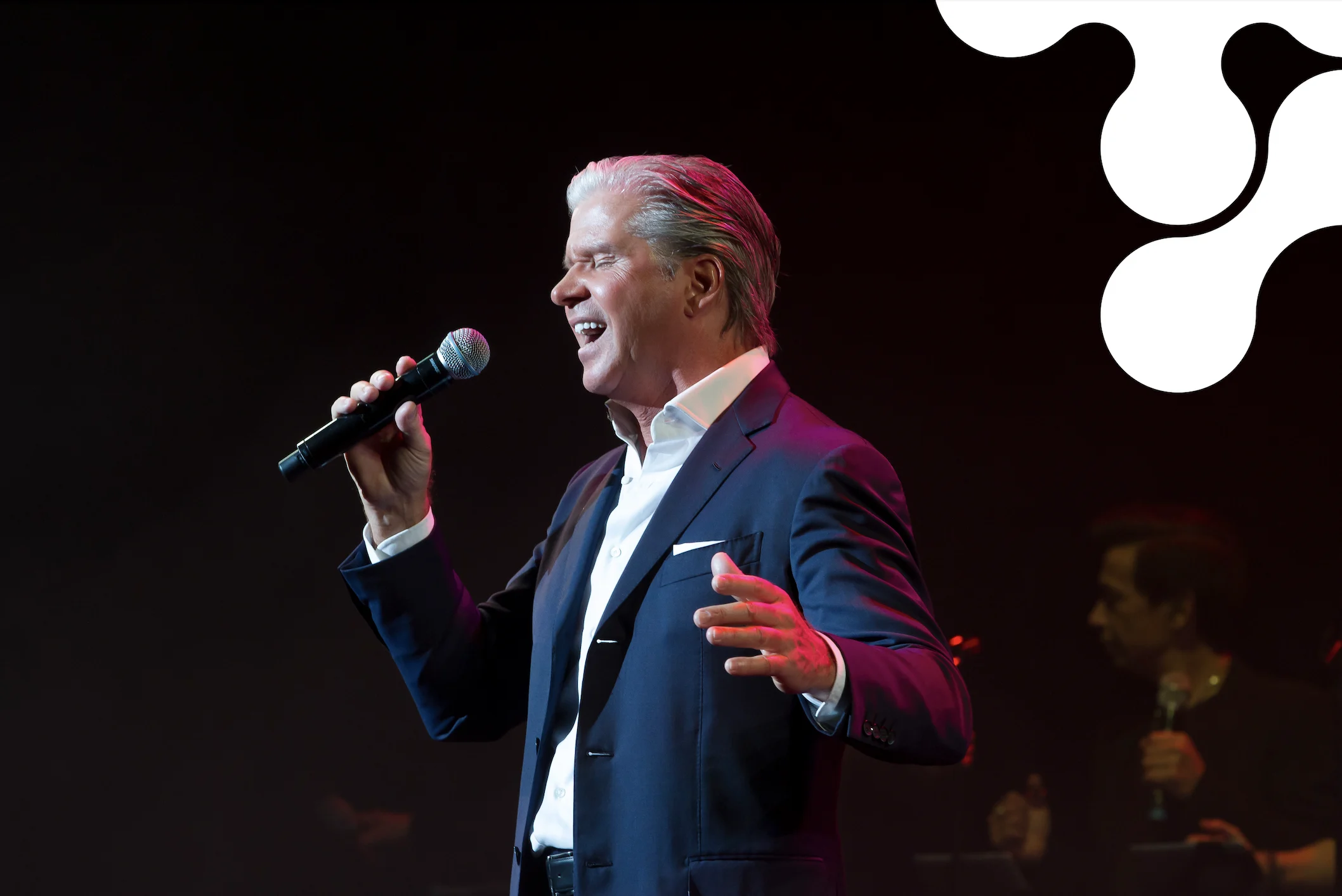 Radio Noordzee start petitie voor Dries Roelvink.