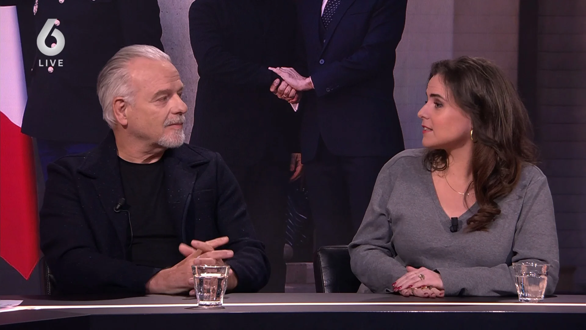 Correspondent vanuit Parijs: 'Wat wil Amerika hiervoor terug?'