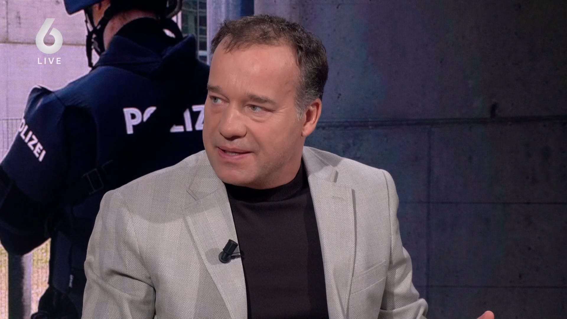 Tien doden bij schietpartij op school in Graz: ‘Dader werd gepest’