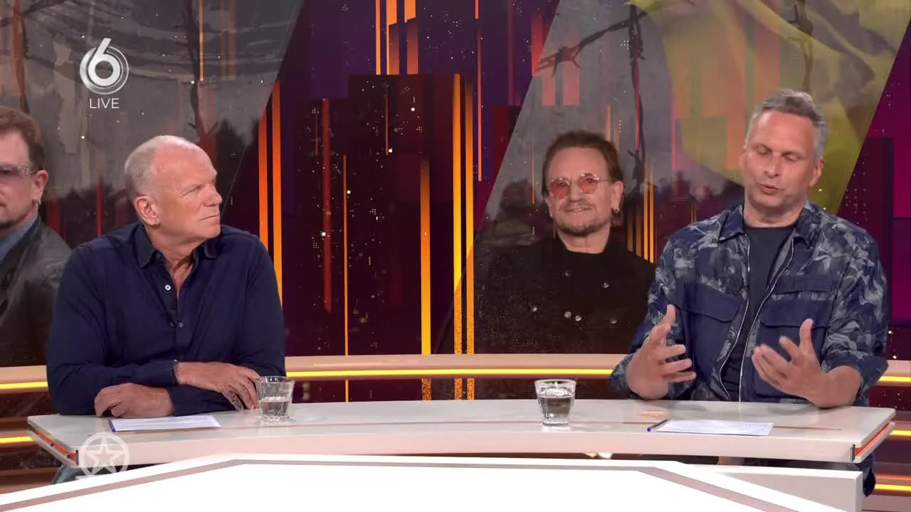 Bono (U2) treedt op in Kiev voor vrijheid