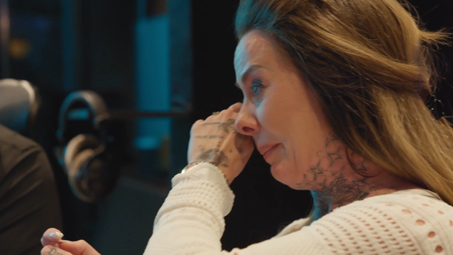 Wendy in tranen door eigen nummer