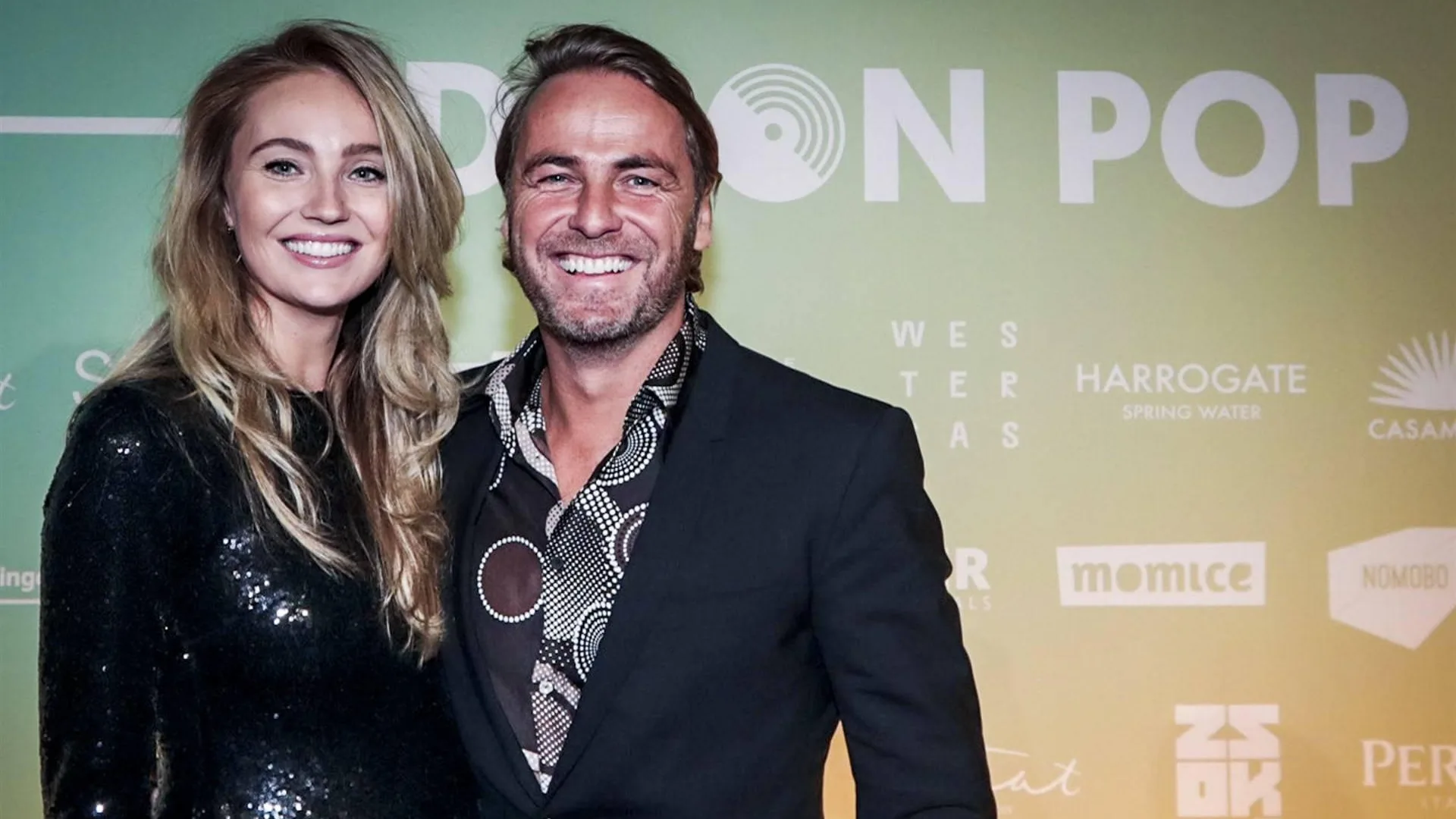 Onherkenbare look voor John Ewbank