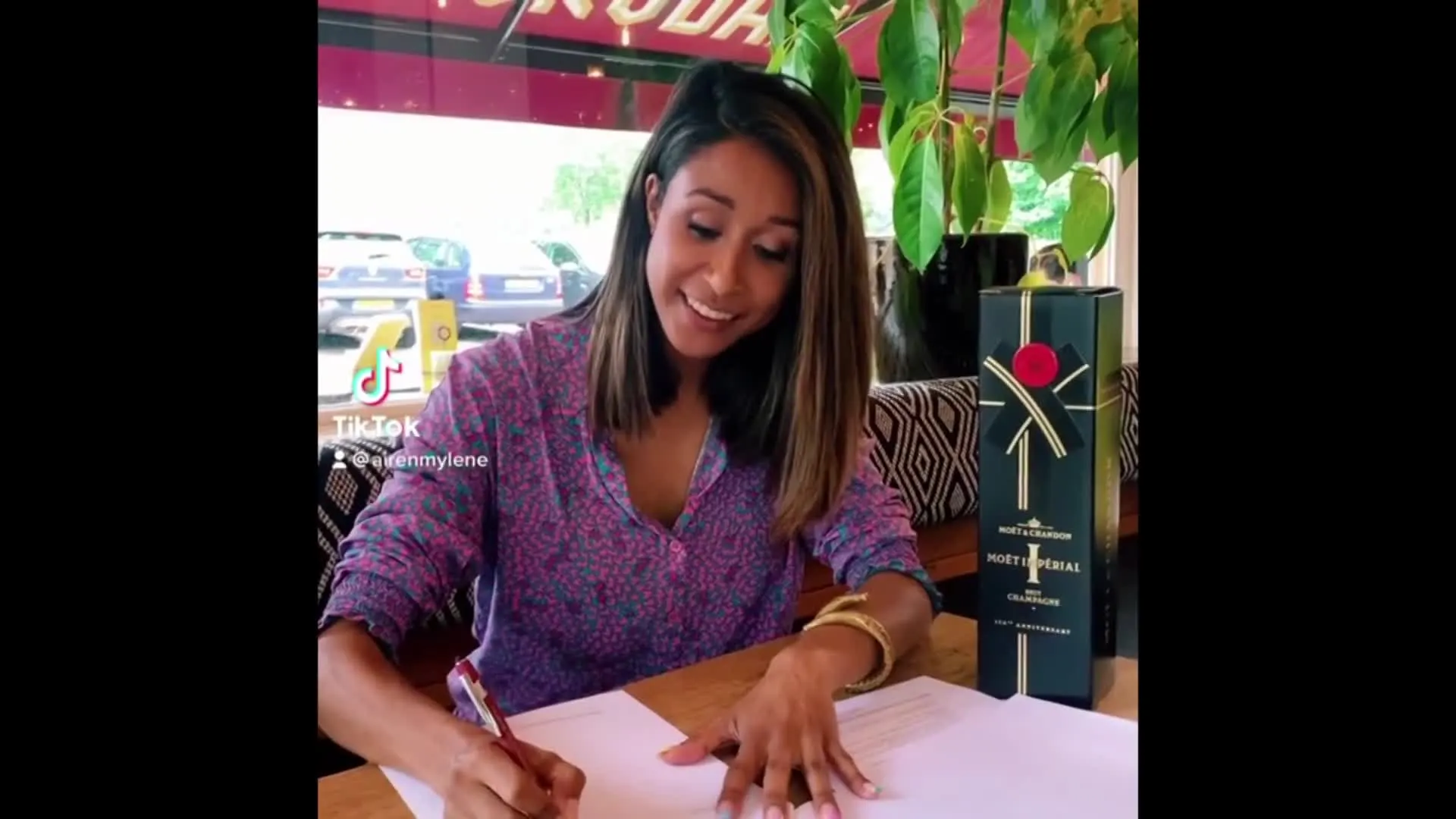 Airen Mylene heeft fantastisch nieuws voor Shownieuws-kijkers