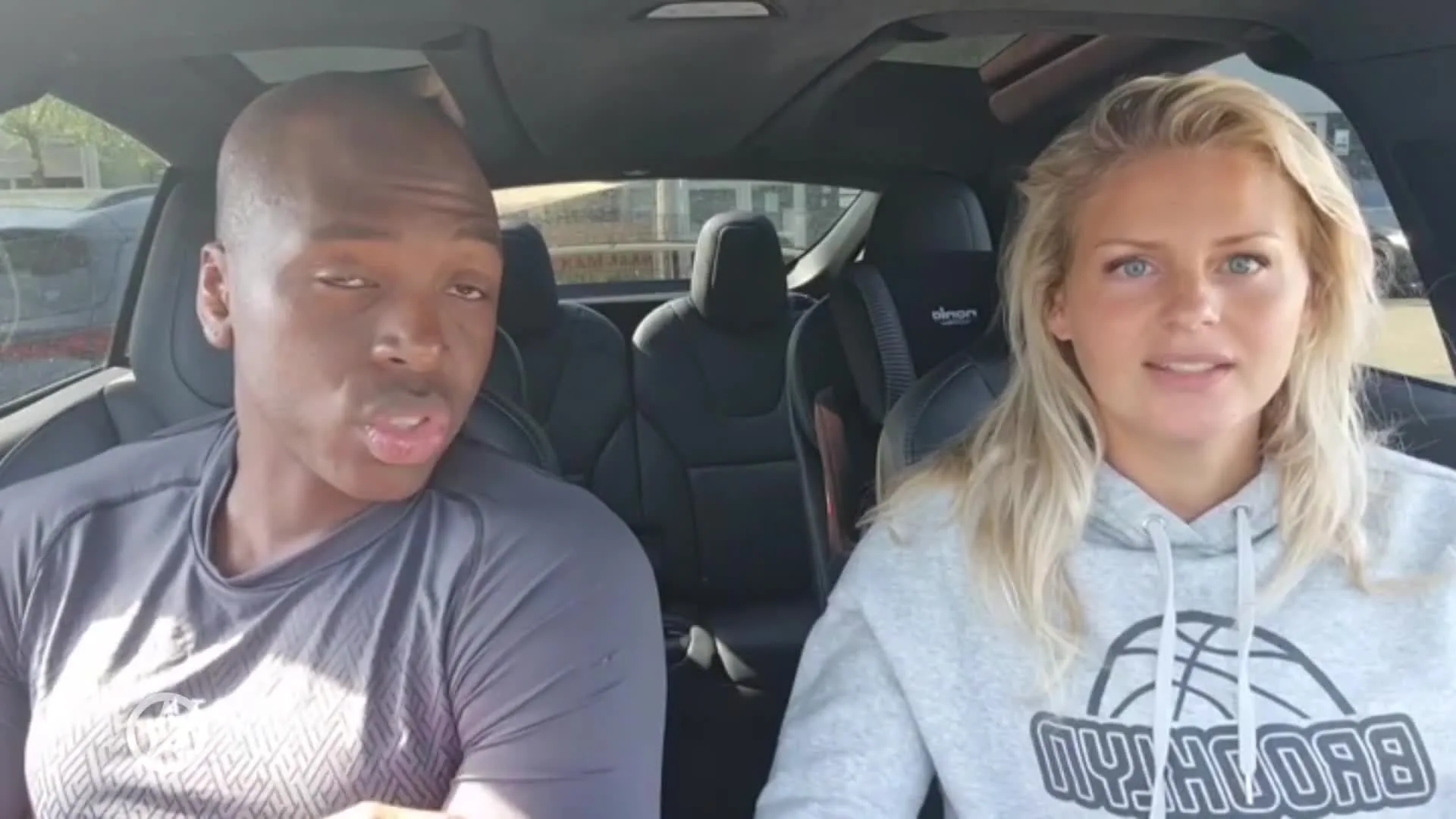 Steven en Ayla vertellen meer over 'zoenschandaal'