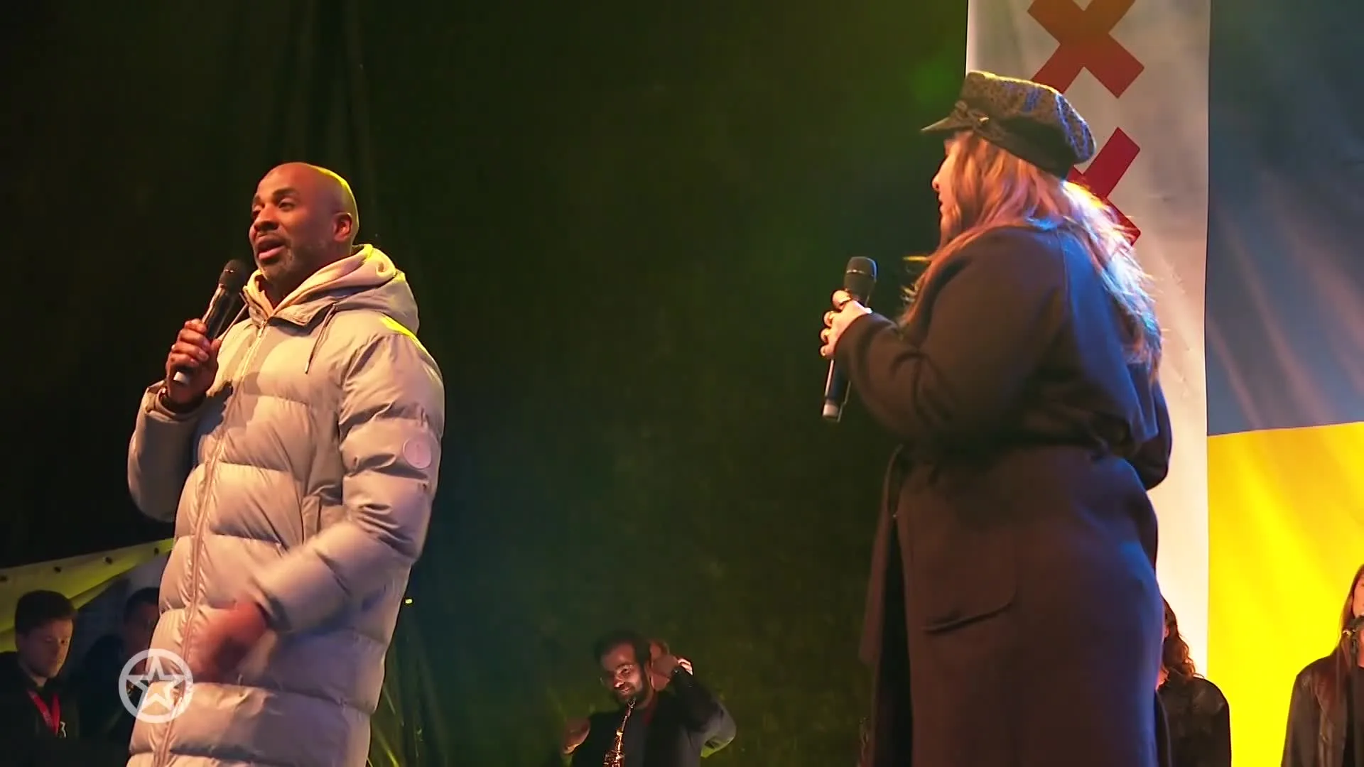 Ook BN'ers bij manifestatie voor Oekraïne in Amsterdam