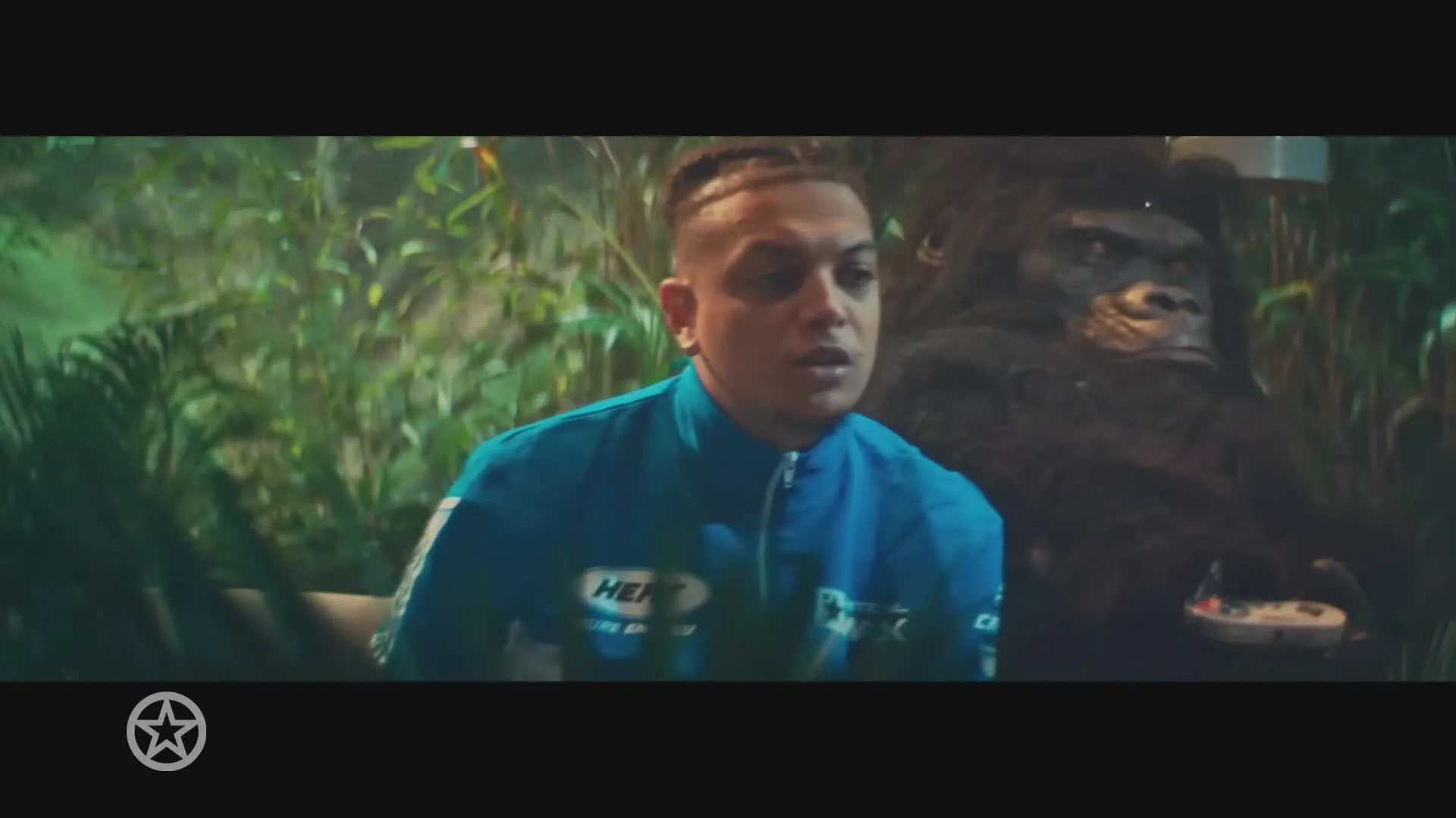 Maan is weer terug met nieuwe muziek