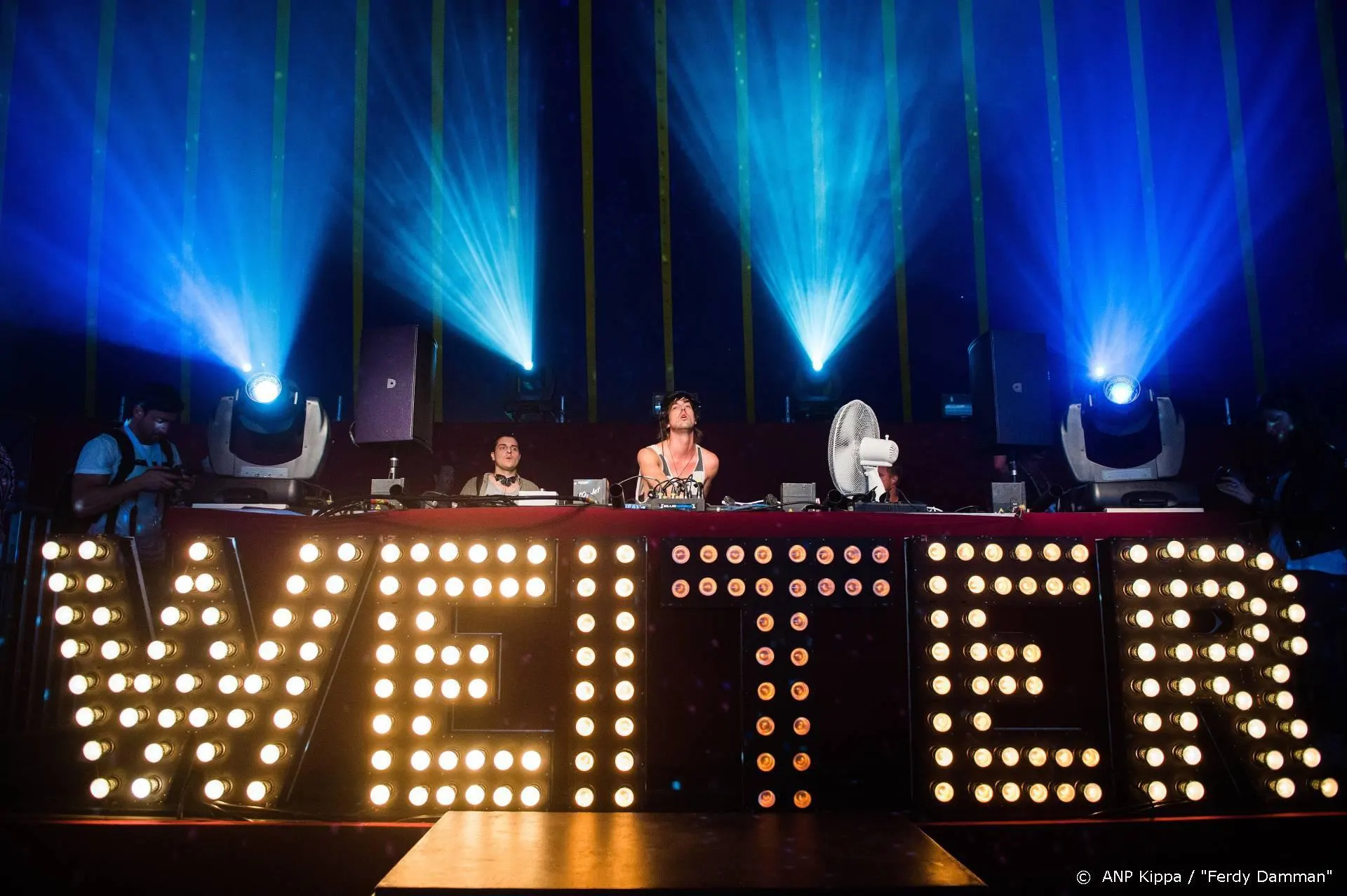 DanceTelevision brengt Koningsdagfeesten bij mensen thuis