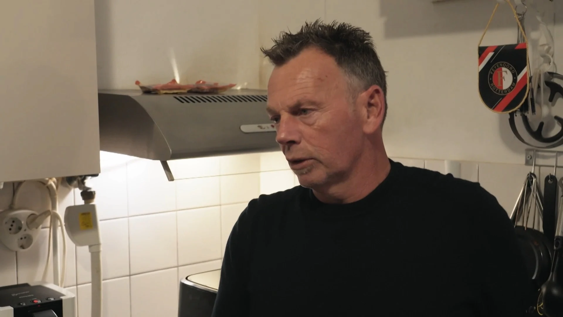 Marco en Caroline schrikken van eten over datum: 'Ik wil me niet ziek eten!' (Steenrijk, Straatarm)