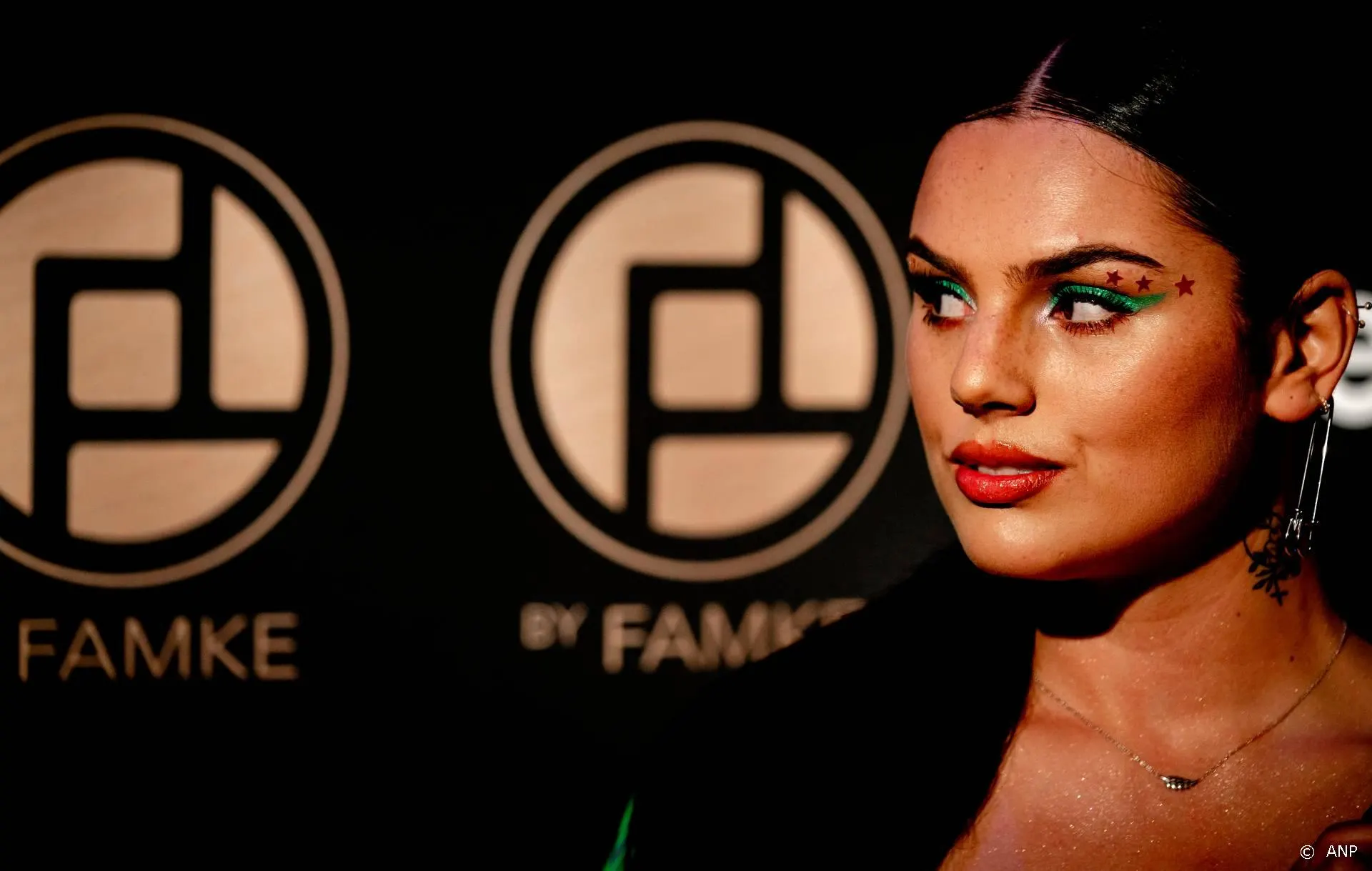 Famke Louise zat in therapie na mishandeling