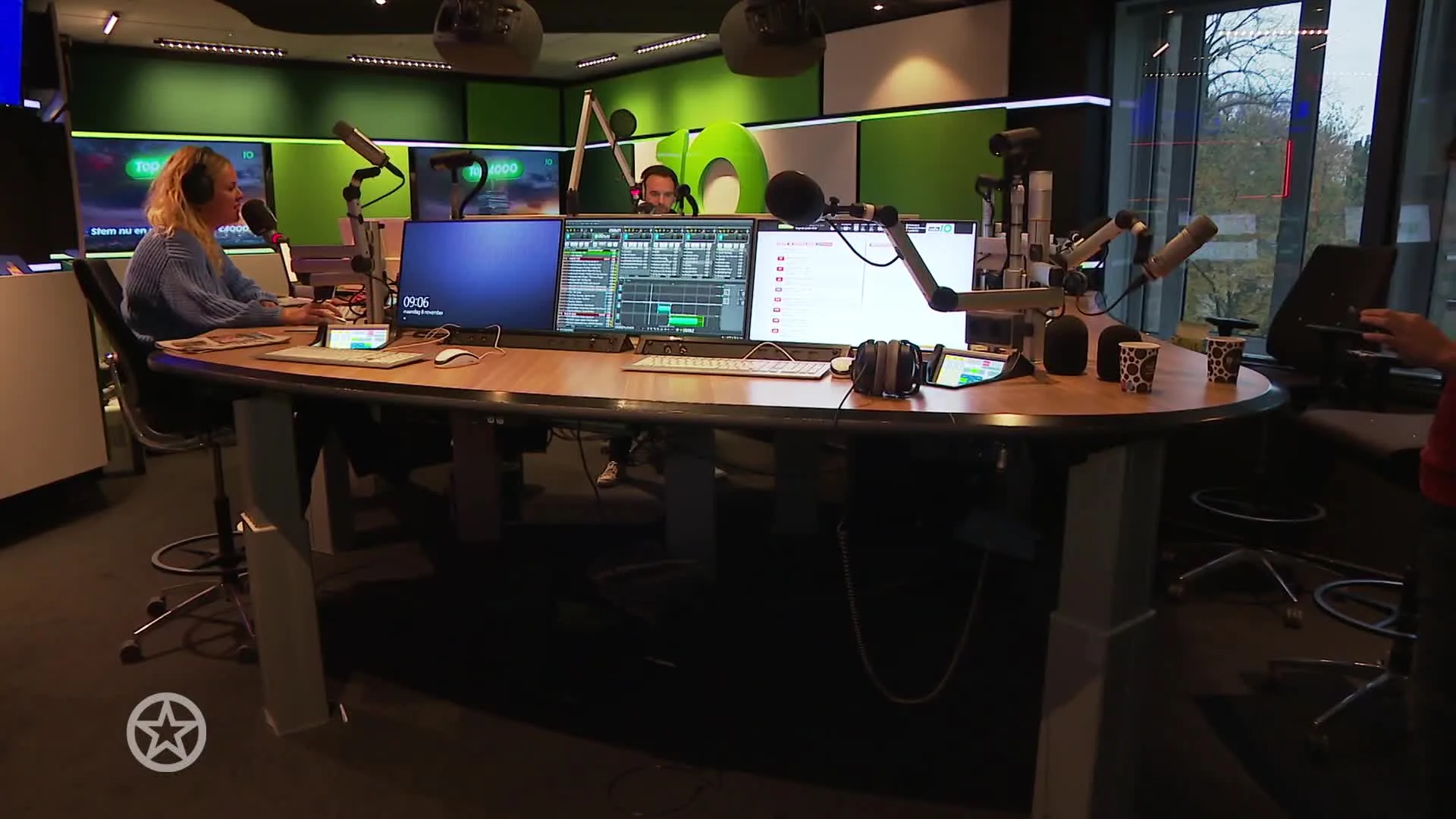 Victor Mids dolblij met succes van Mindf*ck