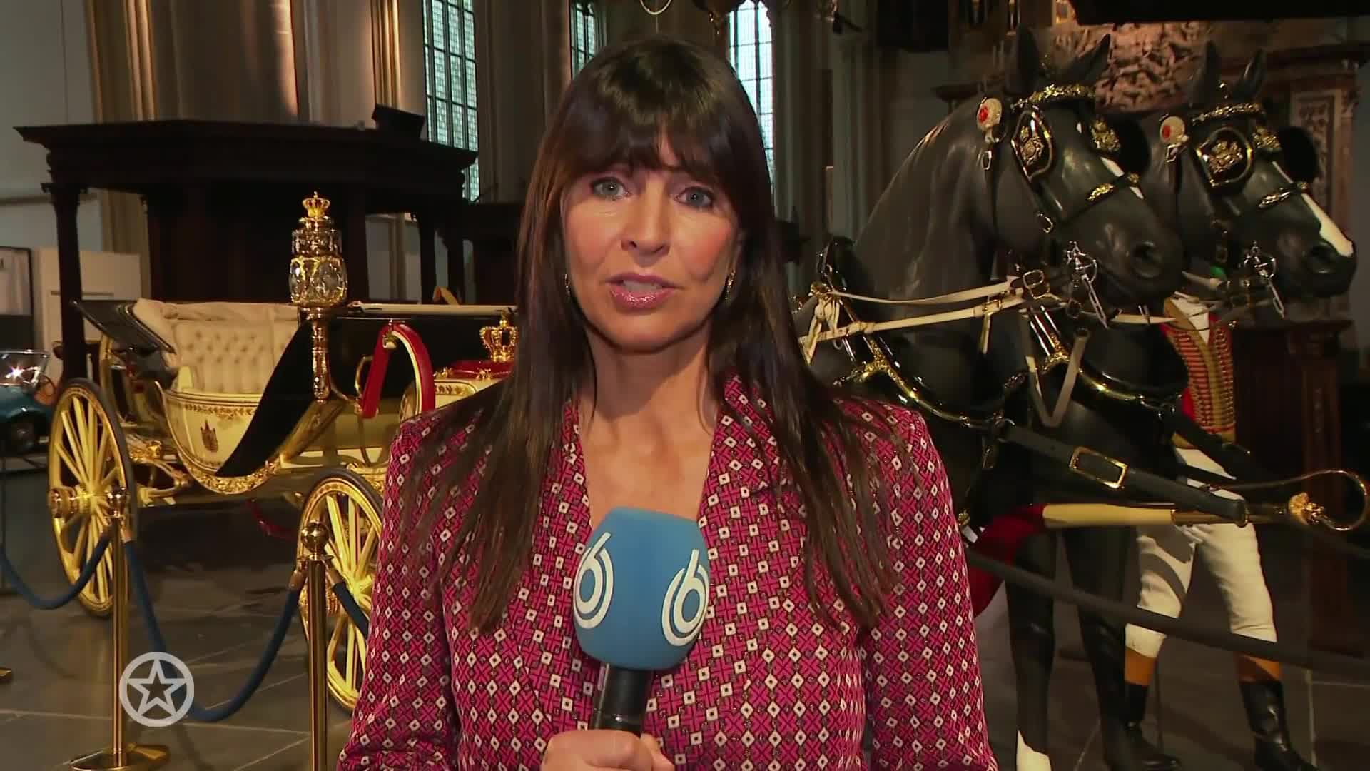 Sandra Schuurhof bij fotomoment van de Oranjes