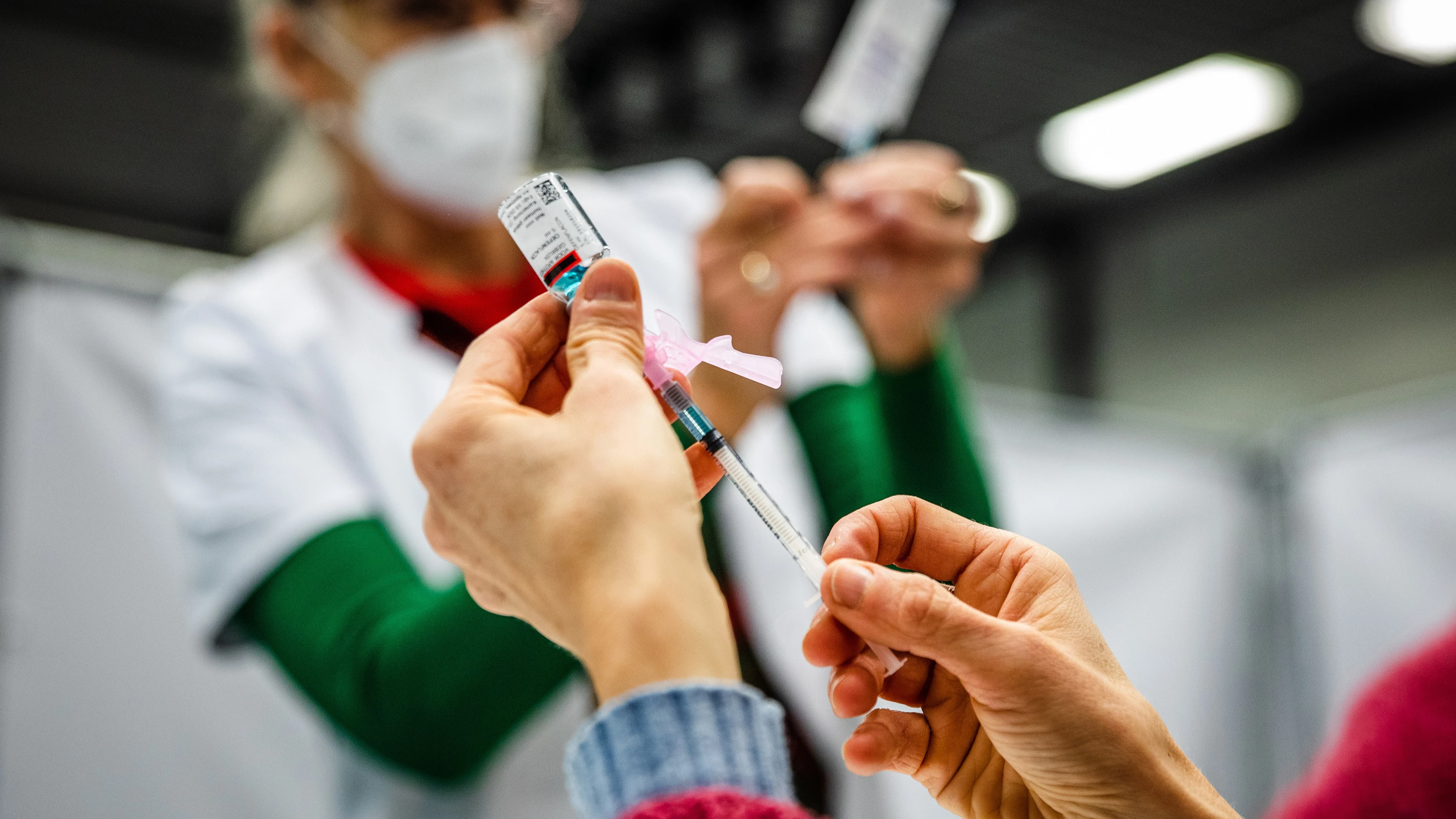 Met deze slogan gaan BN’ers het vaccineren promoten