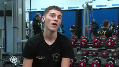 Sem van Dijk traint zich suf voor Boxing Influencers