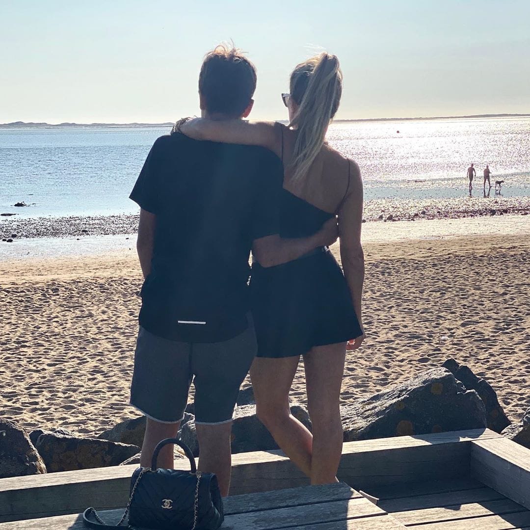 Sylvie geniet van hereniging met zoon Damián