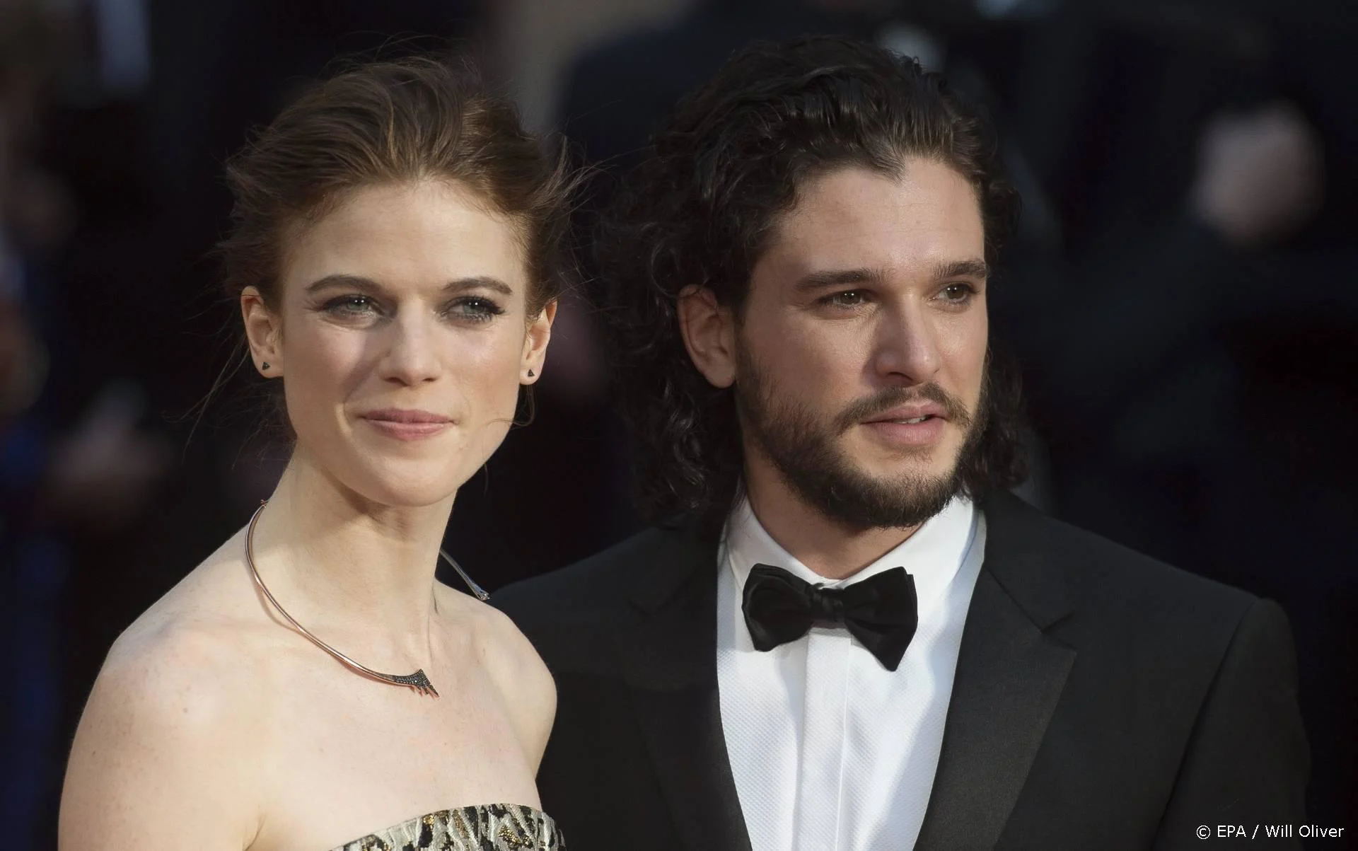 Kit Herington en Rose Leslie ouders geworden van zoontje