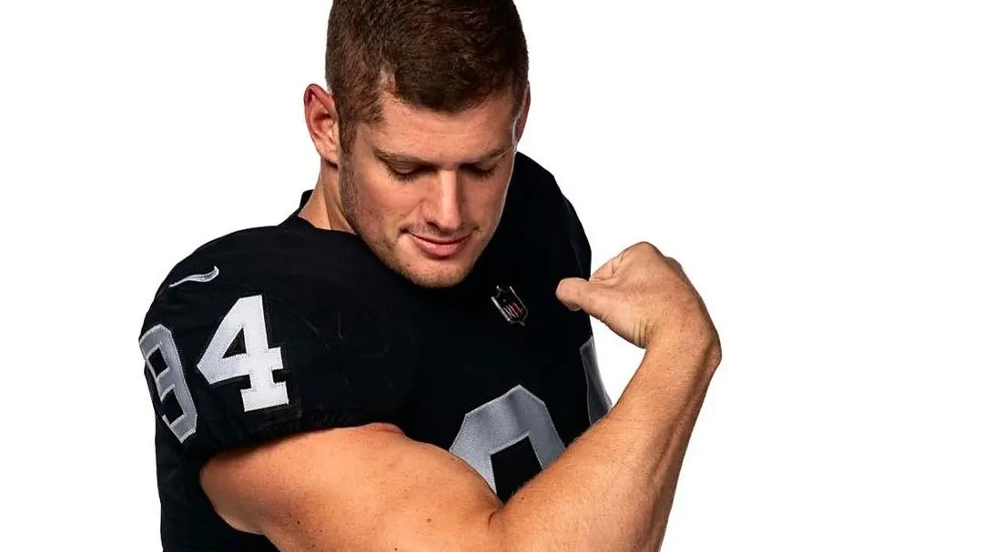 Deze NFL-speler komt openlijk uit de kast