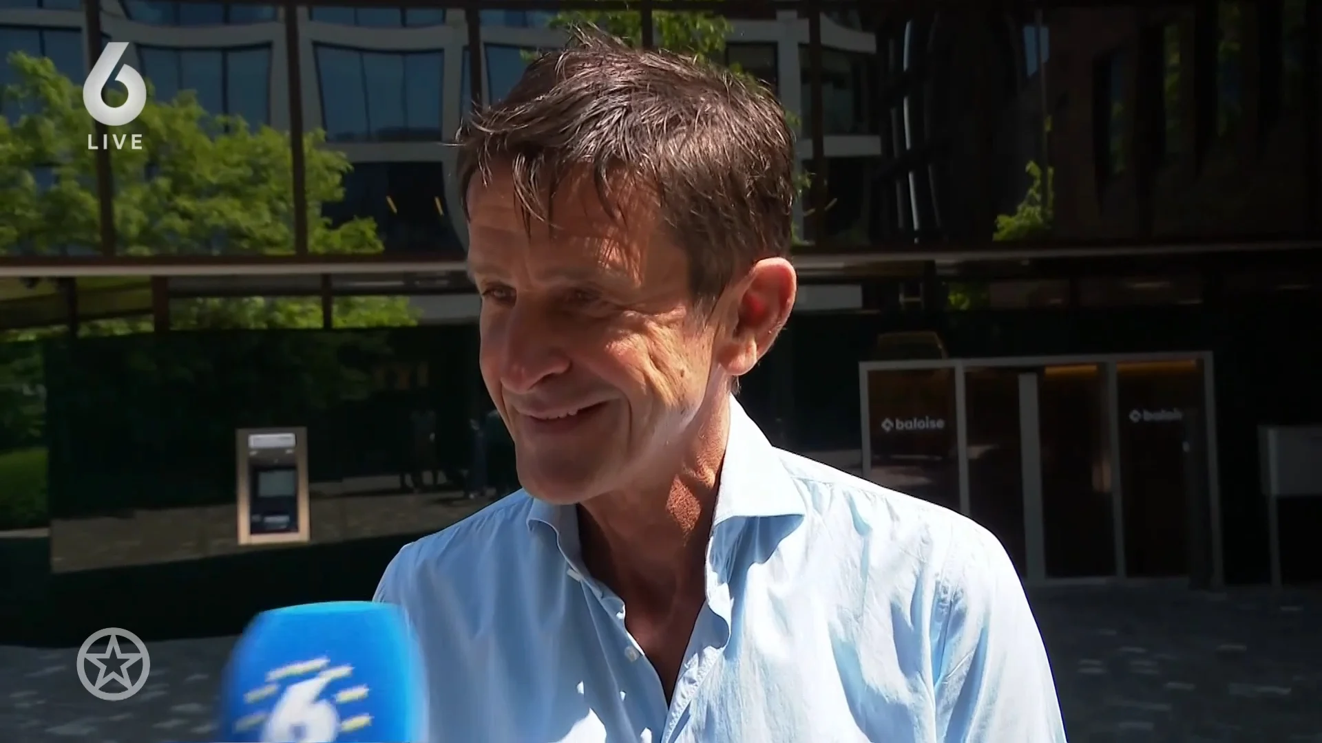 Cornald Maas reageert op technische problemen songfestival