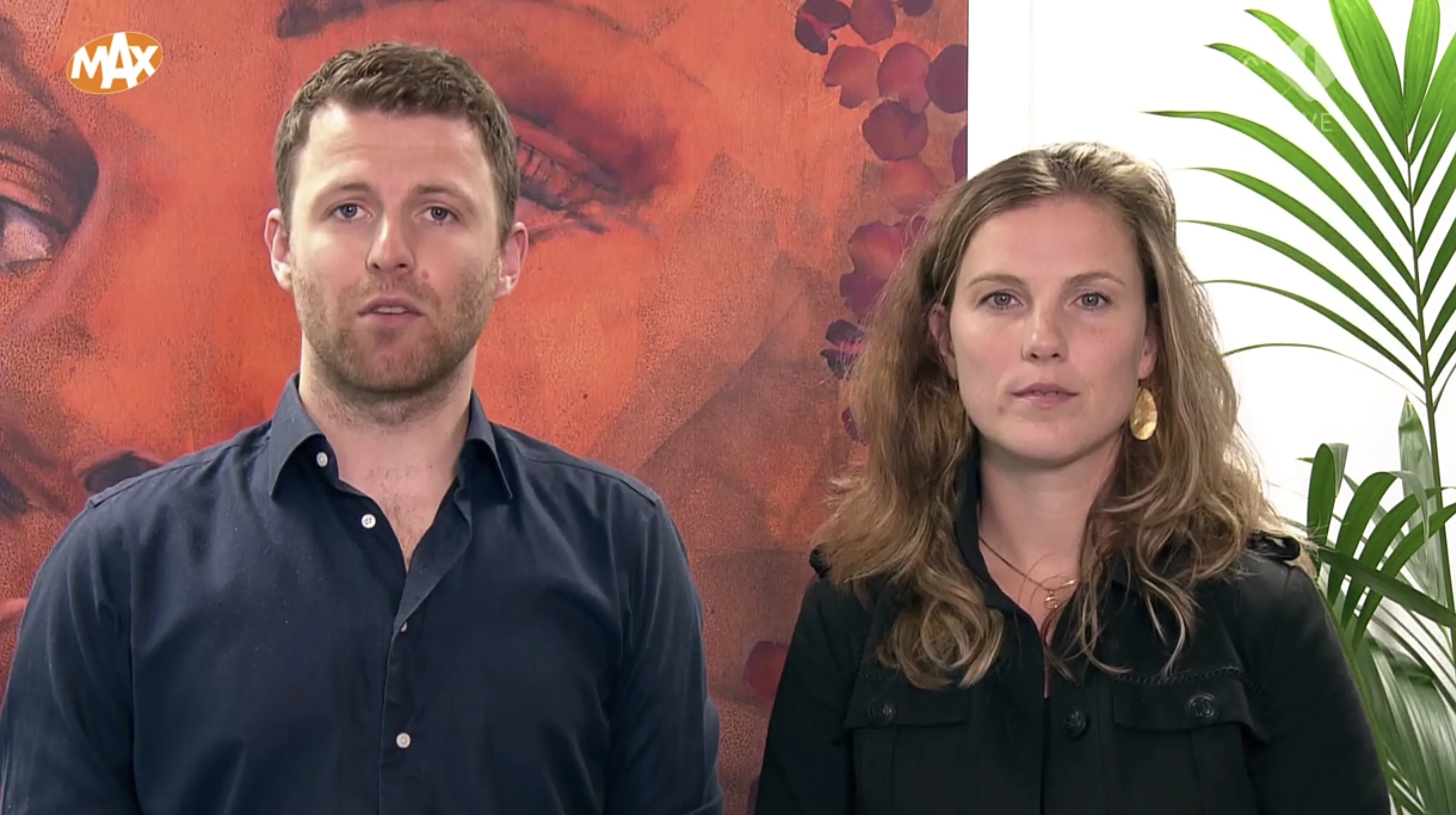 Dochter en zoon Peter R. de Vries spreken kijkers toe