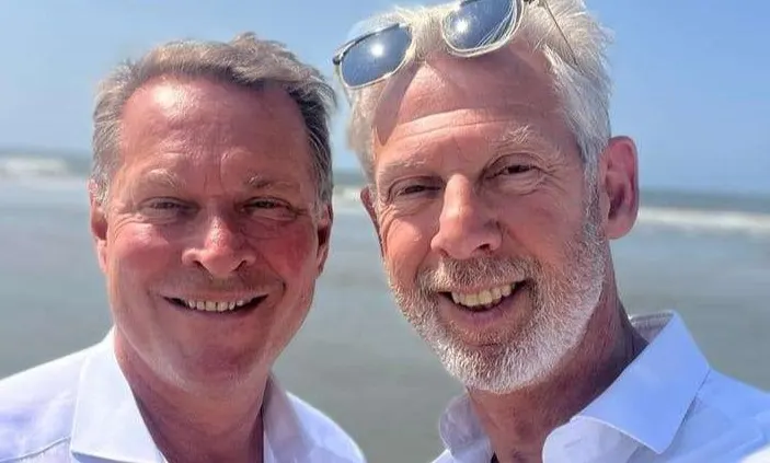 Albert Verlinde en Onno Hoes leven opnieuw gescheiden