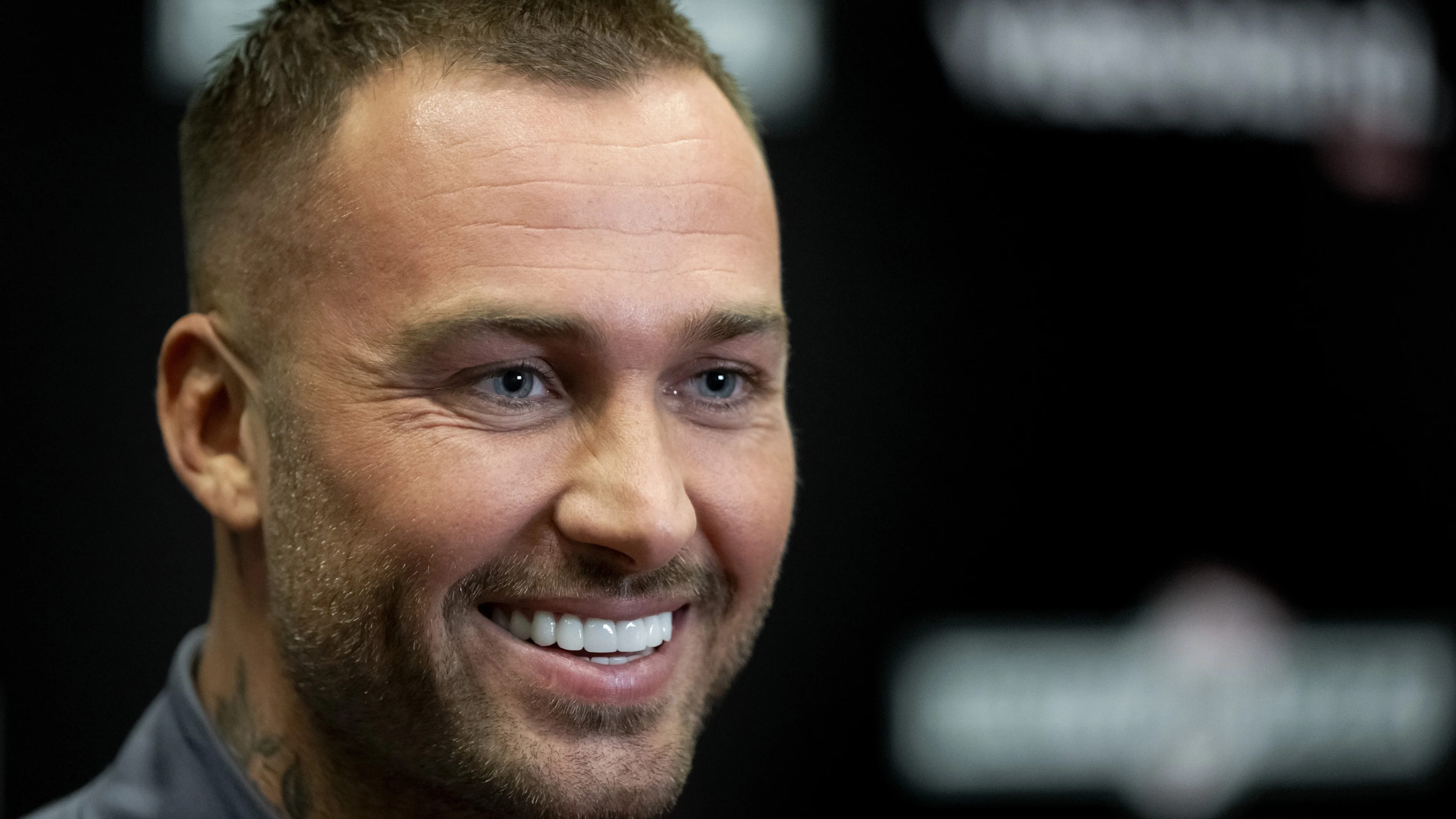 Dave Roelvink wint 100.000 euro bij Boxing Influencers