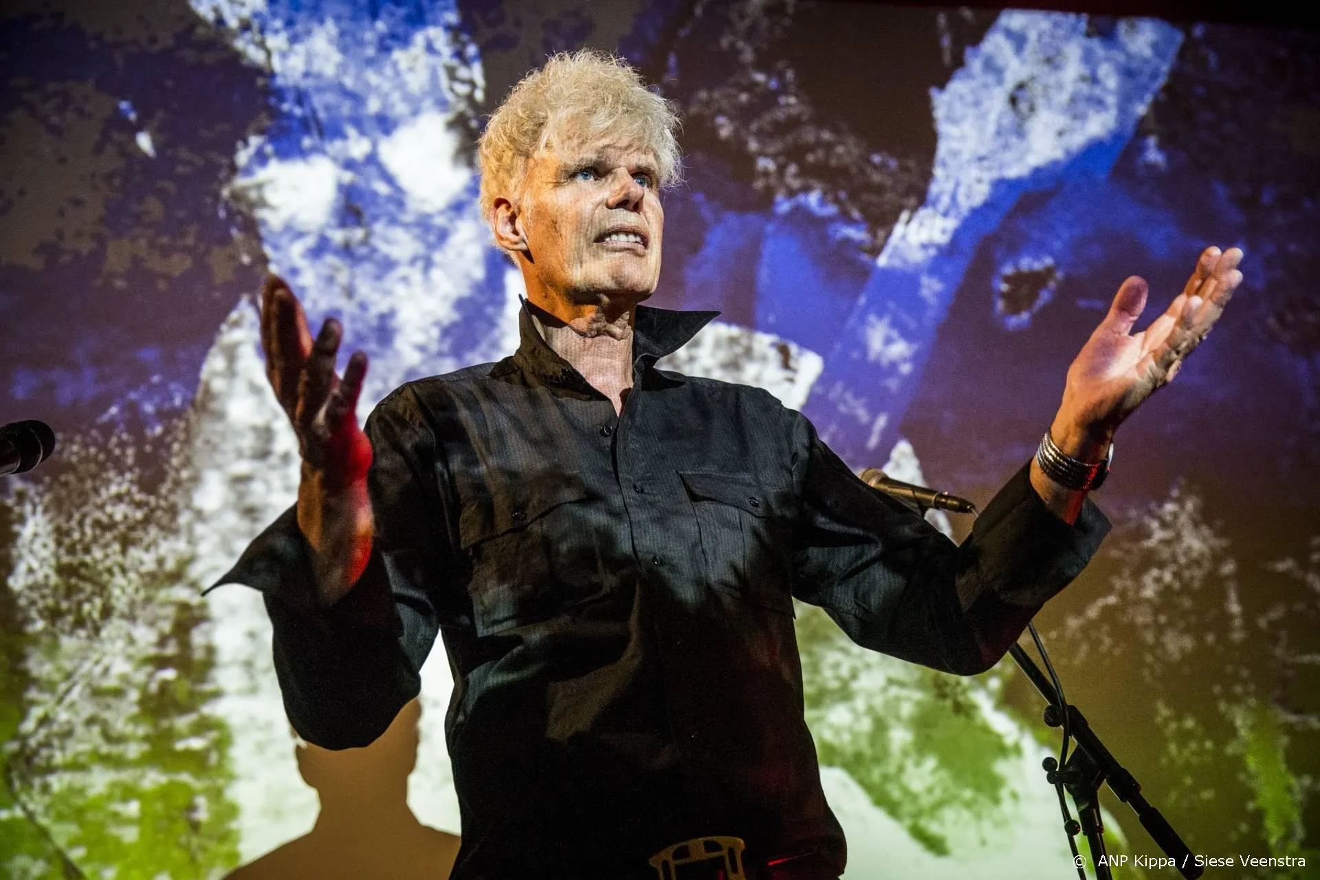 RTL mag Ad Visser altijd bellen voor The Masked Singer