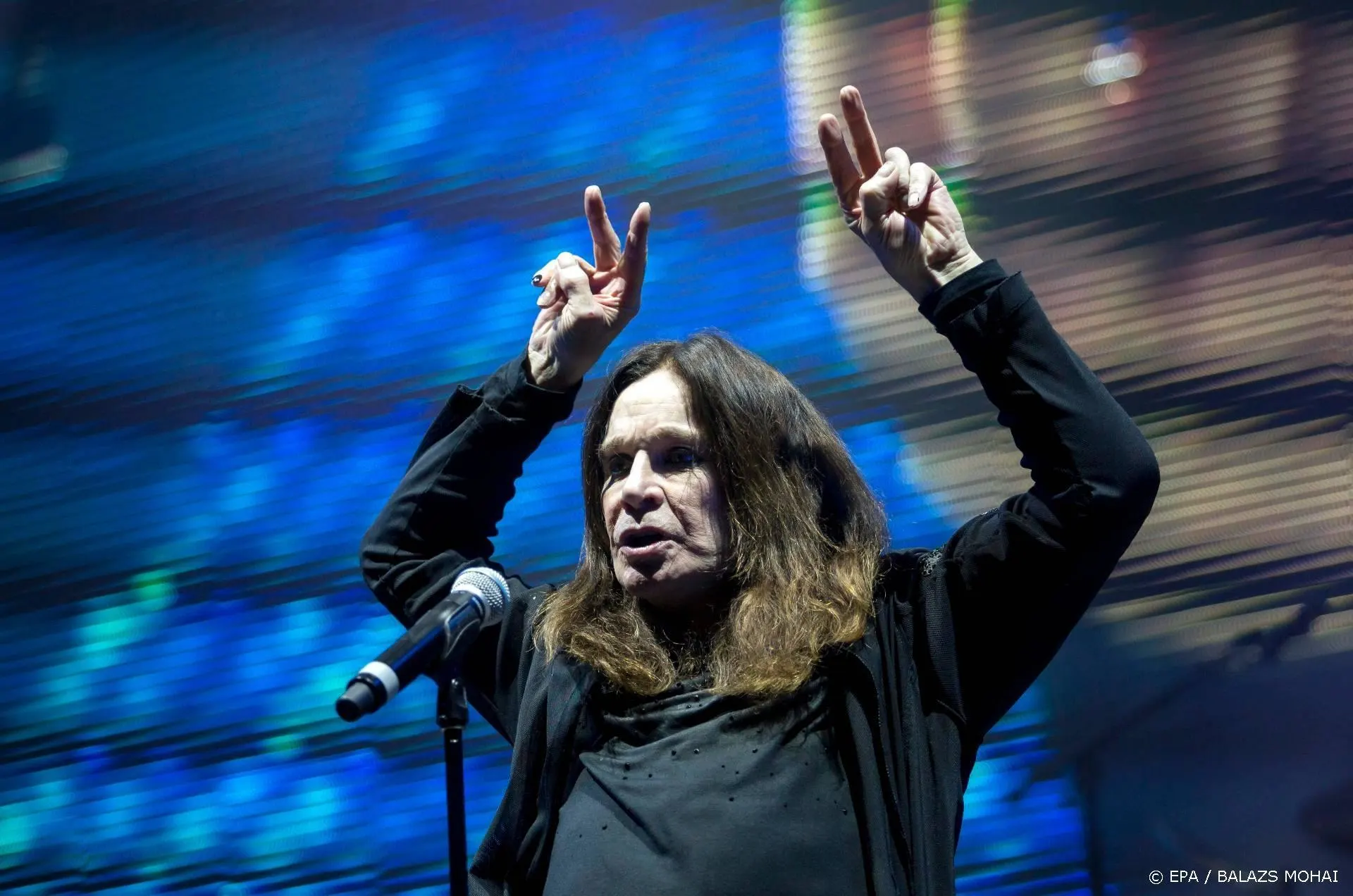 Zwarte lokken Ozzy Osbourne tegenwoordig grijs