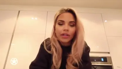 Zo leven Monica en Lars na break