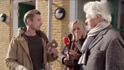 Koos, Sandra, Gallyon en Selma in Sinterklaasjournaal