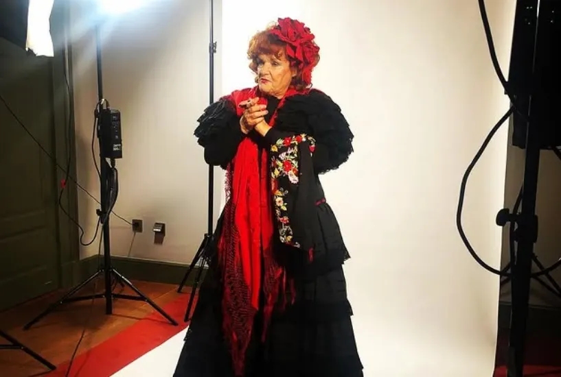 Zorgen om Imca Marina: met ambulance afgevoerd