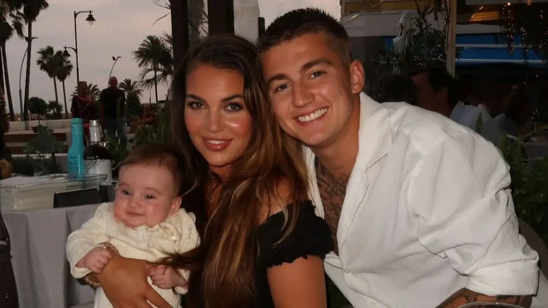 Mart Hoogkamer en Jennifer over grote wens: 'Broertje of zusje voor Logan Nová'