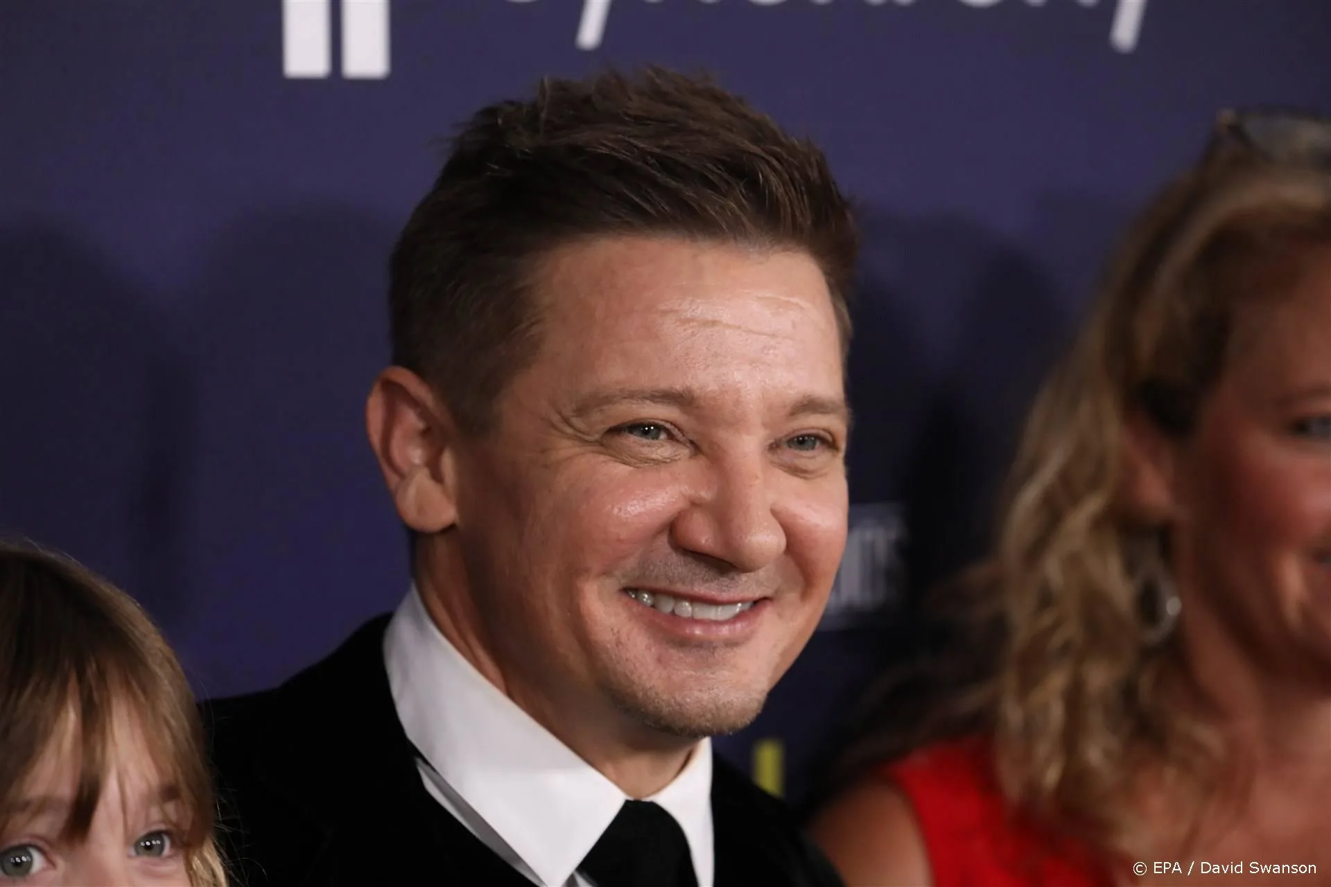 Jeremy Renner wil alweer aan het werk