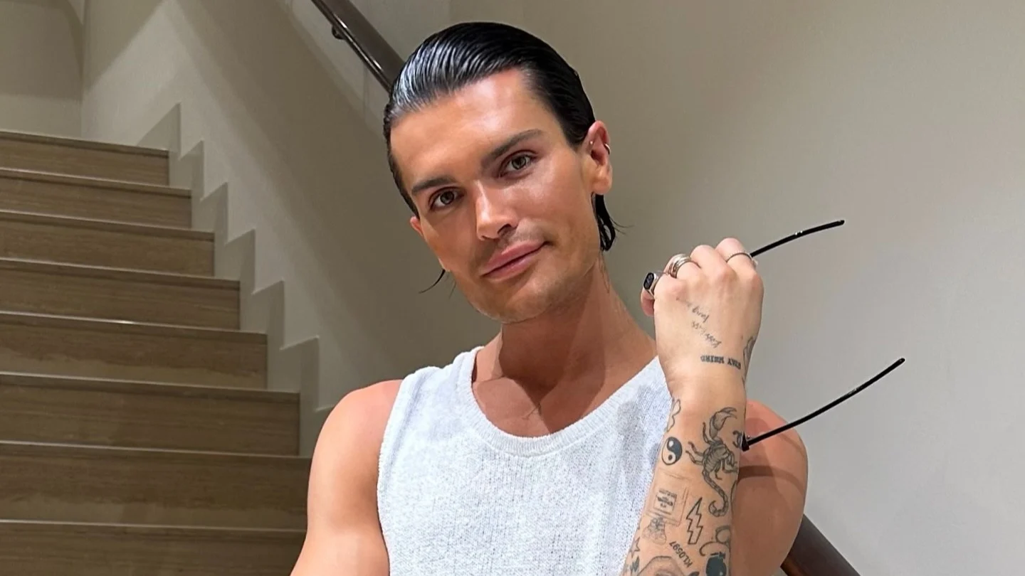 Koen Kardashian heeft het zwaar tijdens Expeditie Robinson