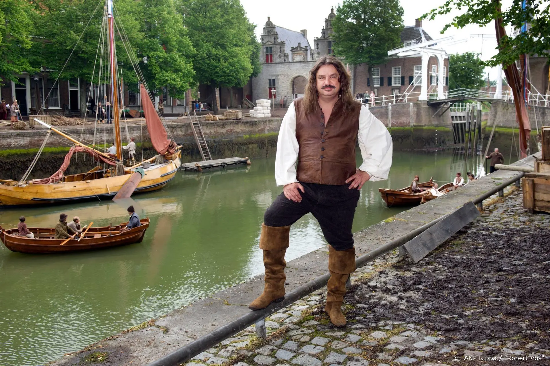 Frank Lammers: zet omstreden beelden in een park