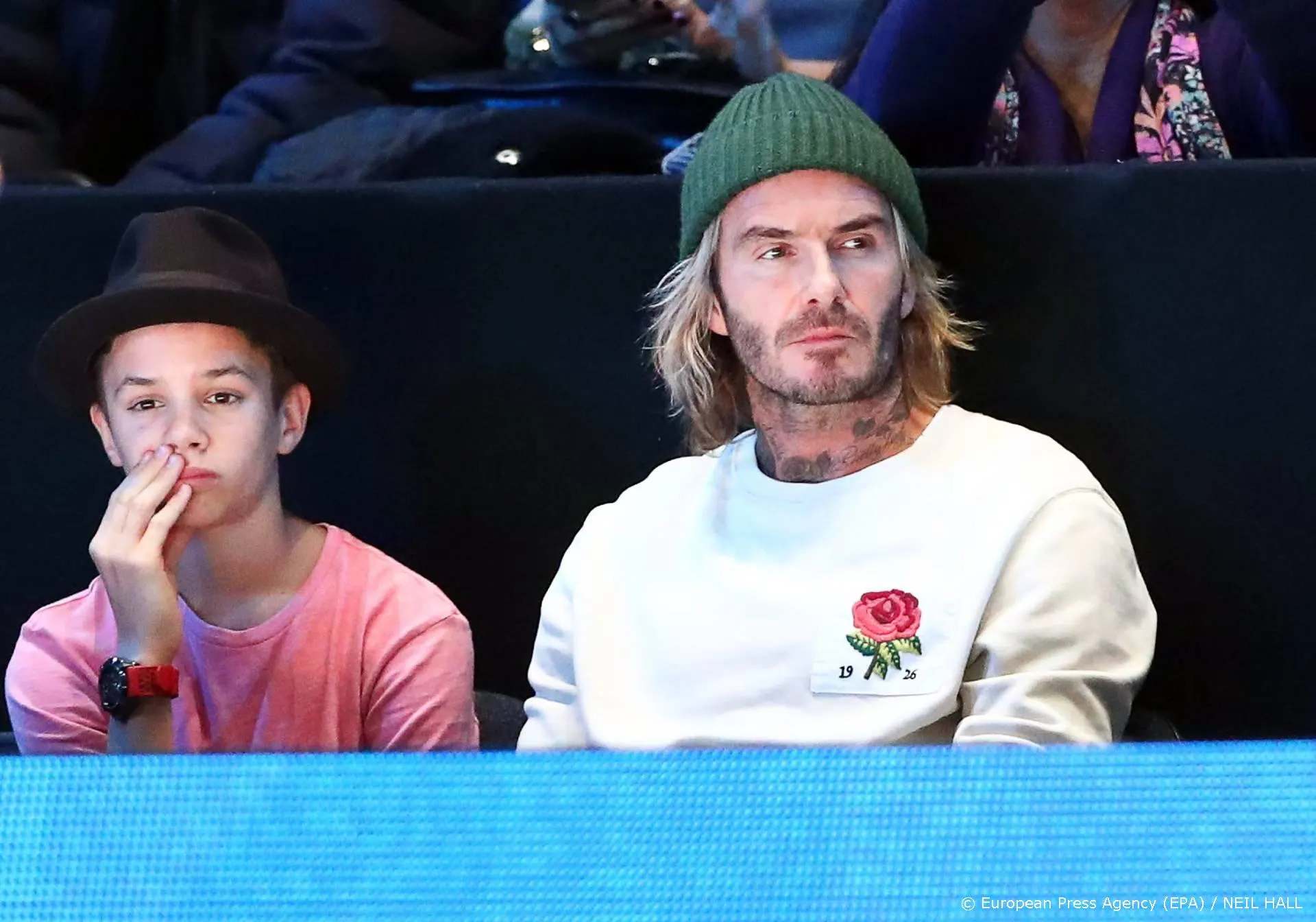 Romeo Beckham scoort eerste cover voor Vogue