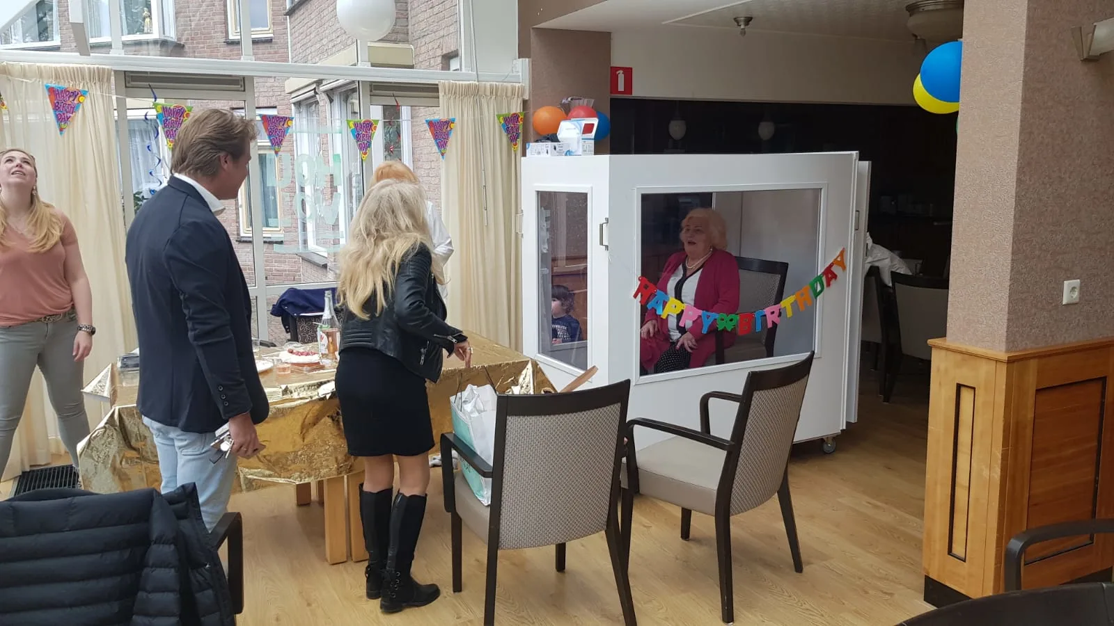 Patricia Paay viert verjaardag moeder op bijzondere manier