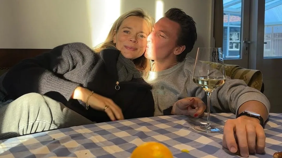 Jet van Nieuwkerk geeft openhartige zwangerschaps-update