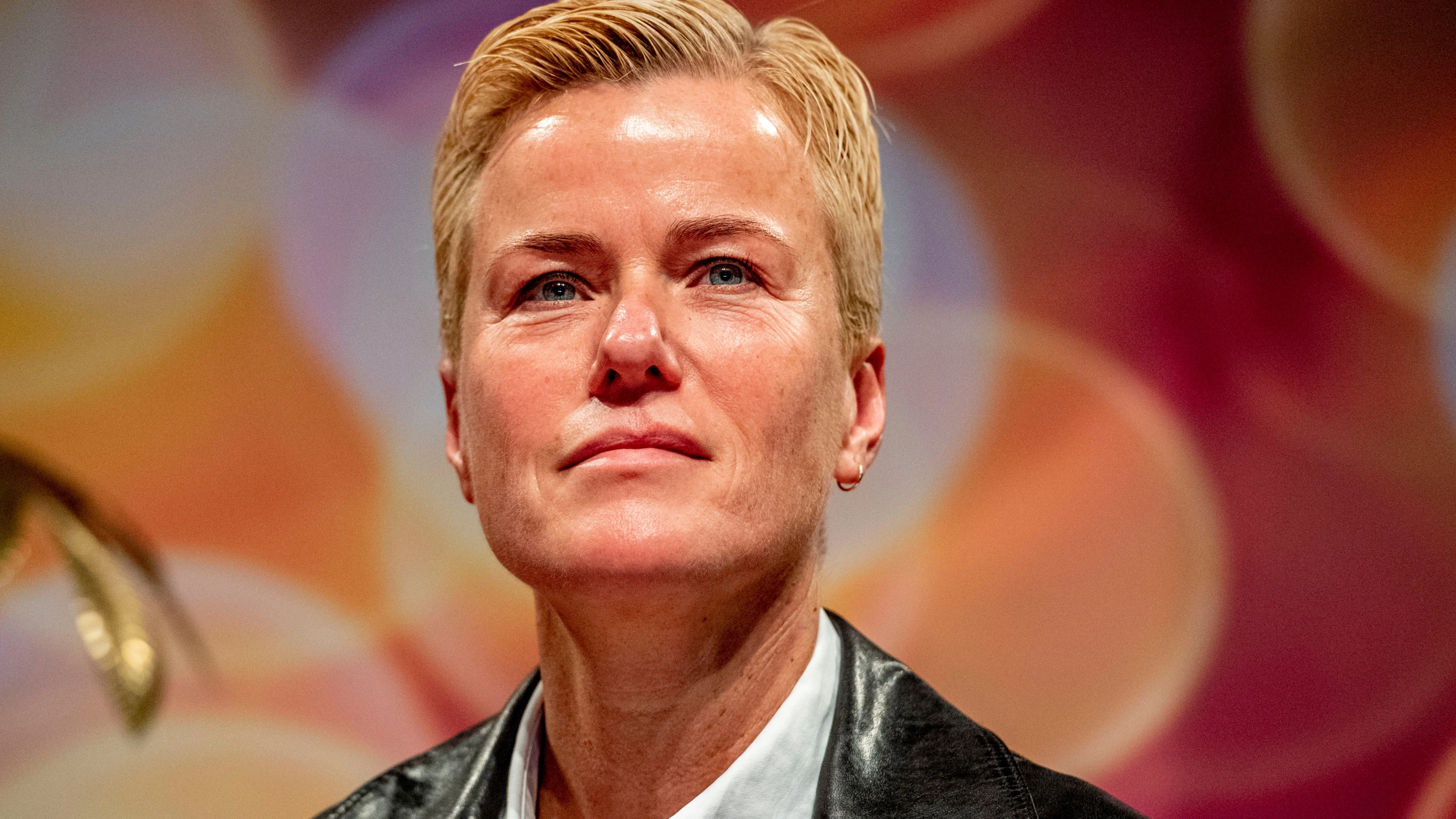 Ellie Lust deelt slecht nieuws 