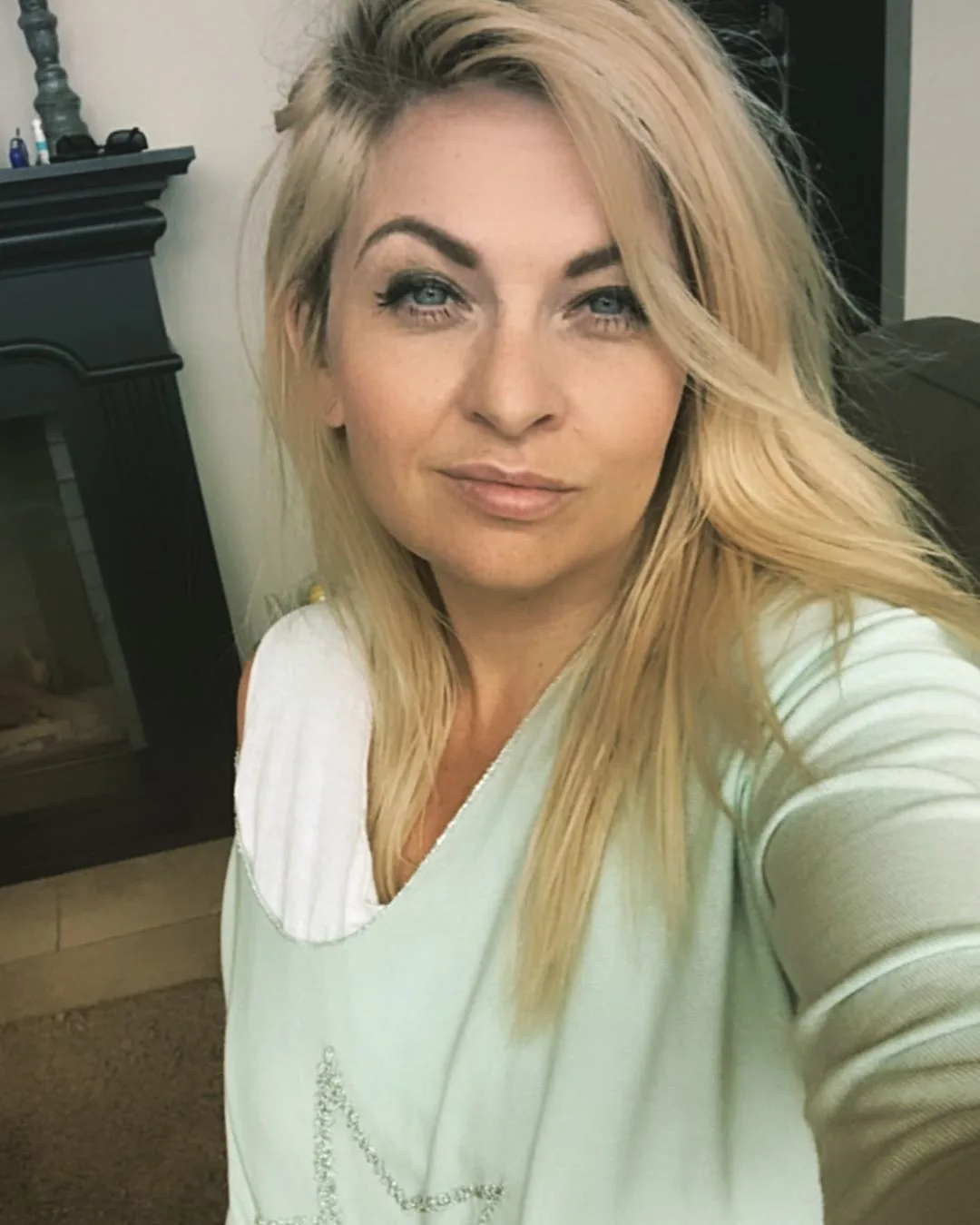 Volgers zwijmelen weg bij foto zoontje Bobbi Eden