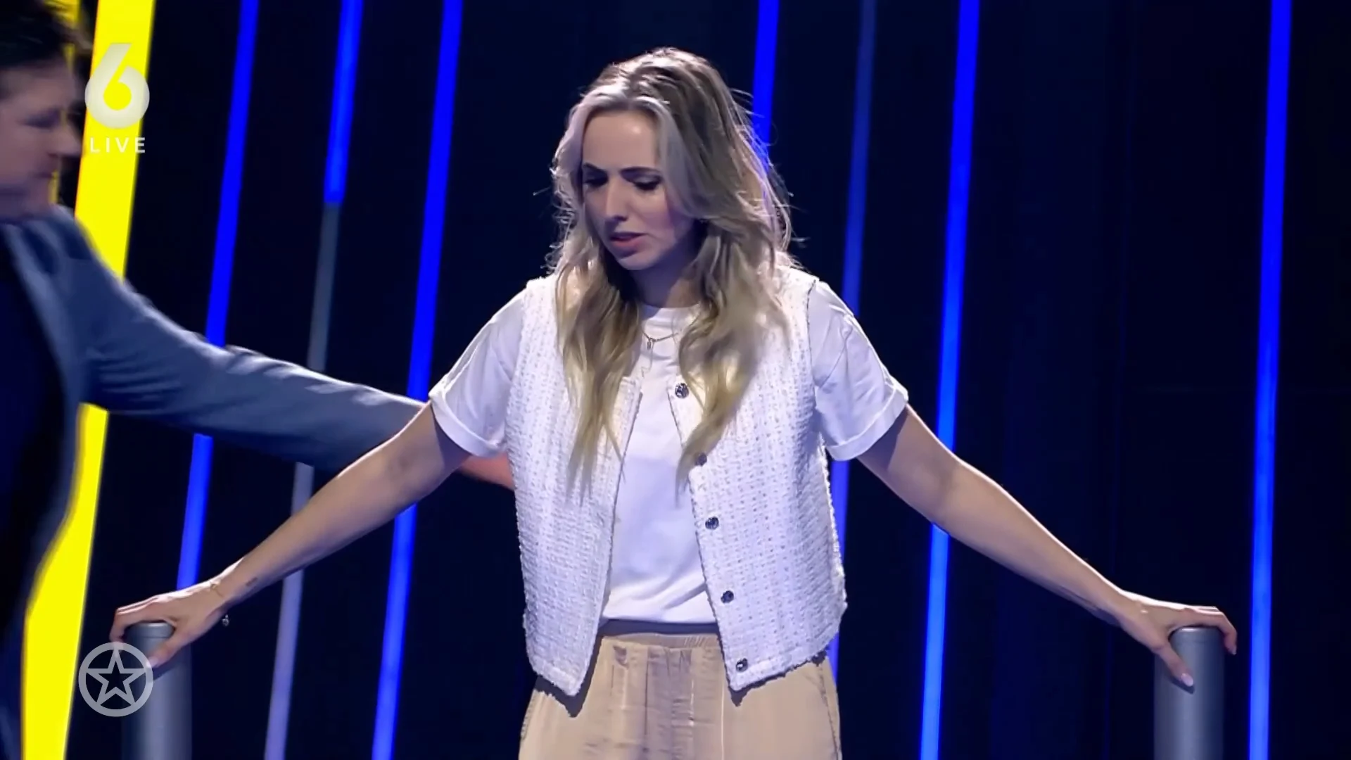 Eline de Ruig doodsbang bij opnames De Kwis met Ballen