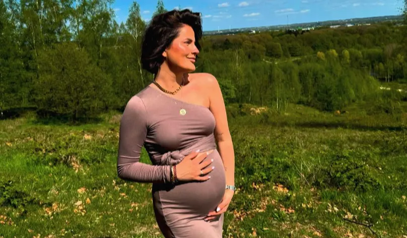 Amy Rose open over complicaties tijdens zwangerschap 