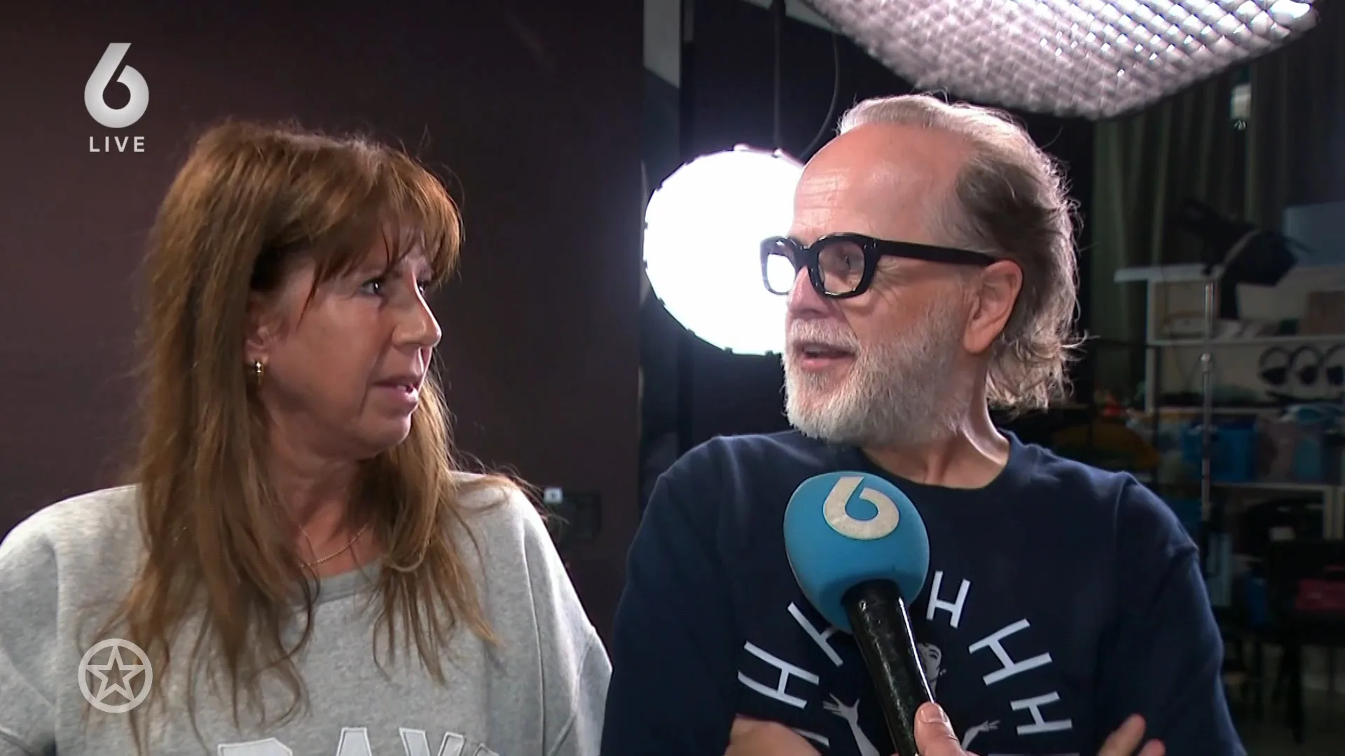 Isa Hoes over podcastjubileum met Marc-Marie Huijbregts en nieuwe liefde