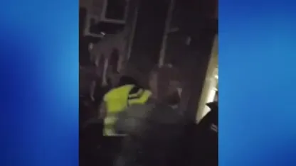 Robin Martens gaat agent schreeuwend te lijf!